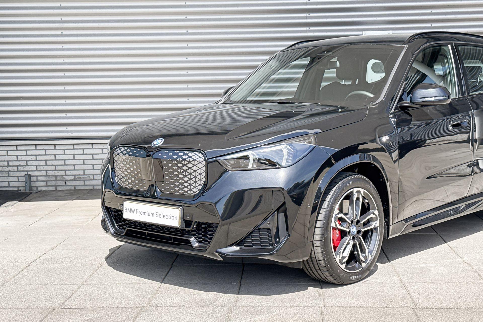 Foto van BMW Ix1 Edrive20