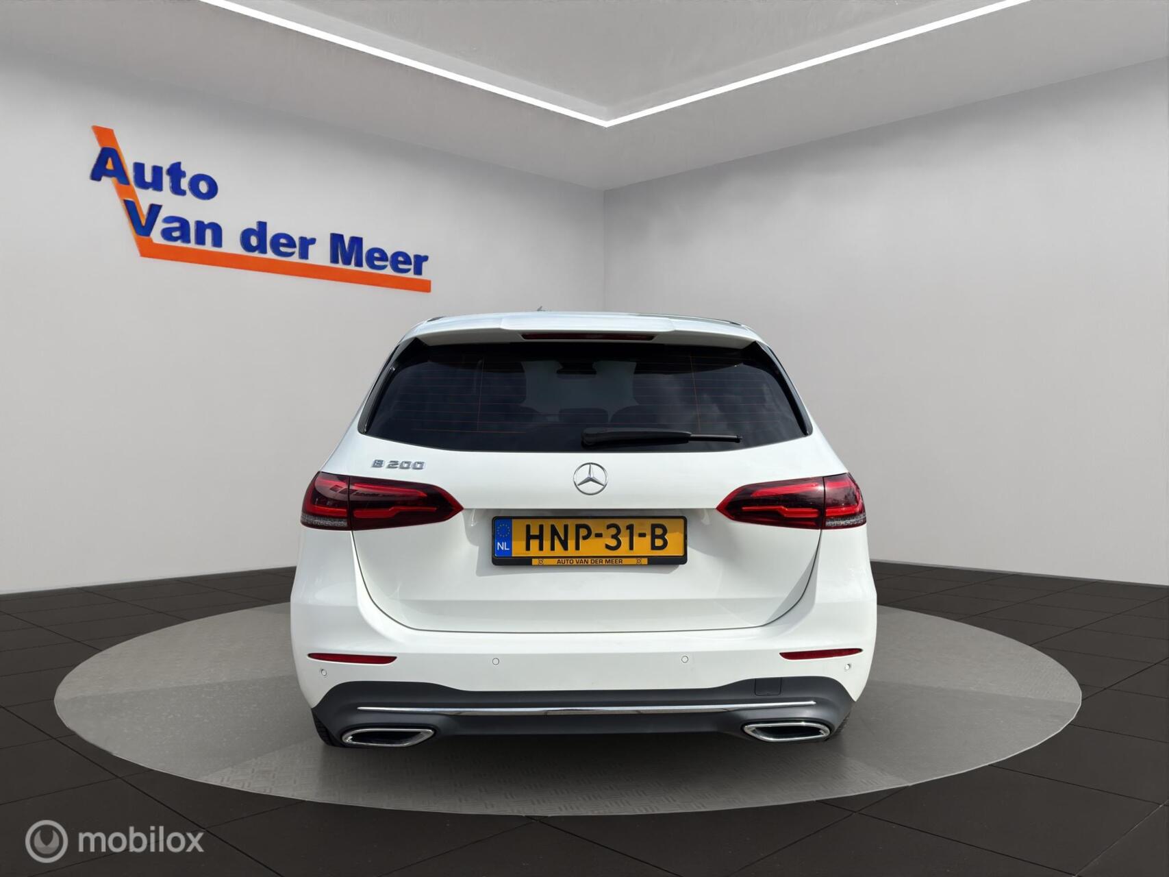 Foto van Mercedes-Benz B 200