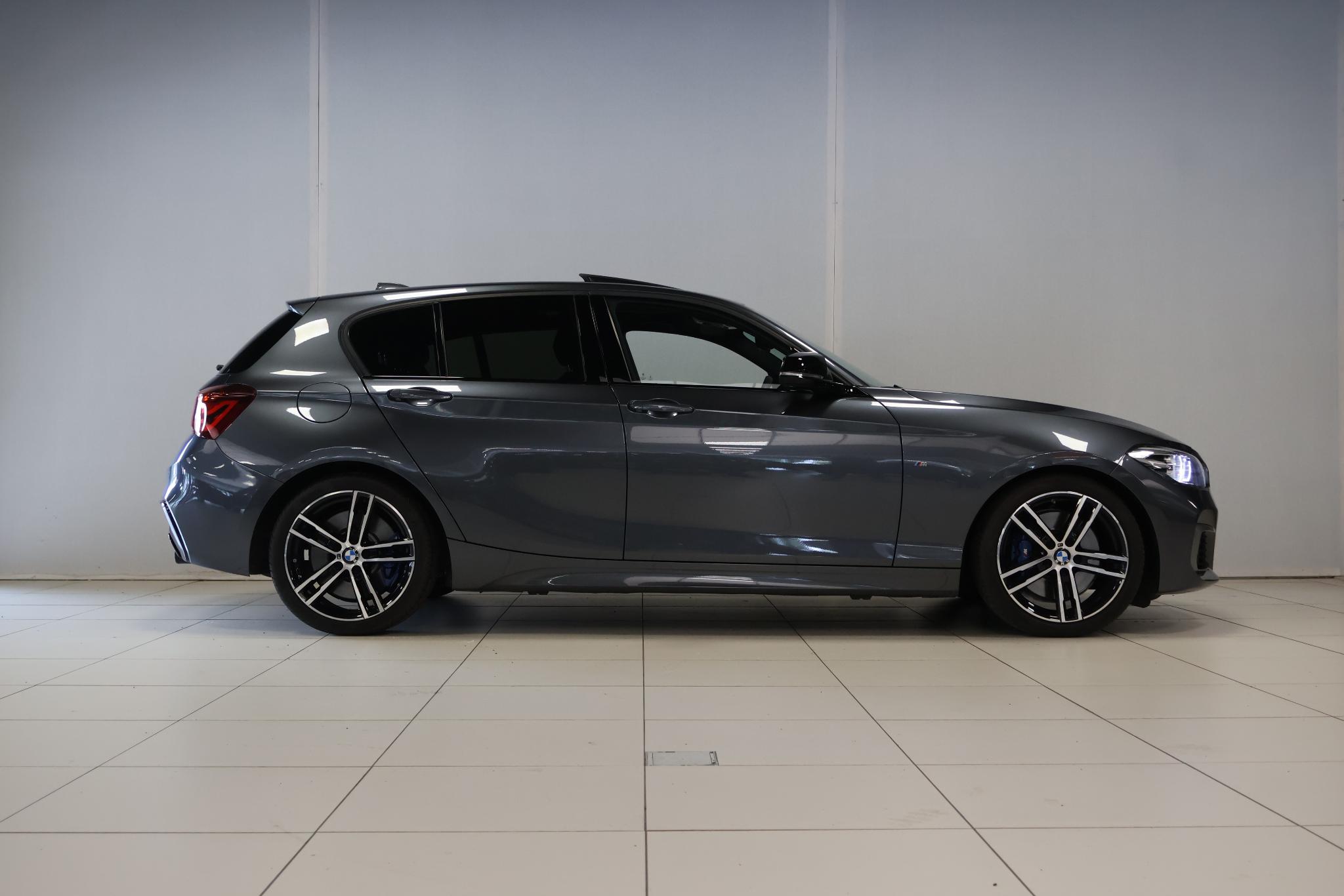 Foto van BMW M140i
