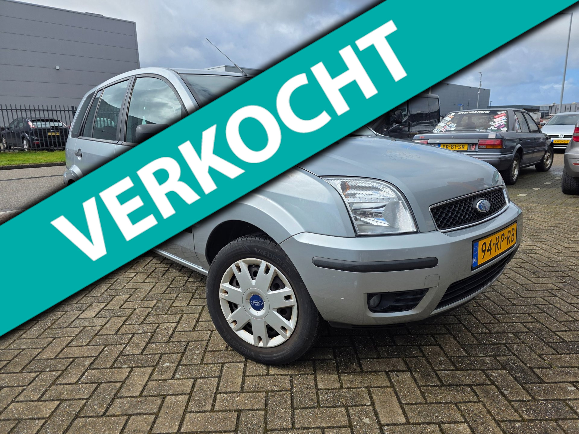Ford Fusion 1.6-16V Ghia 2005 - voorkant