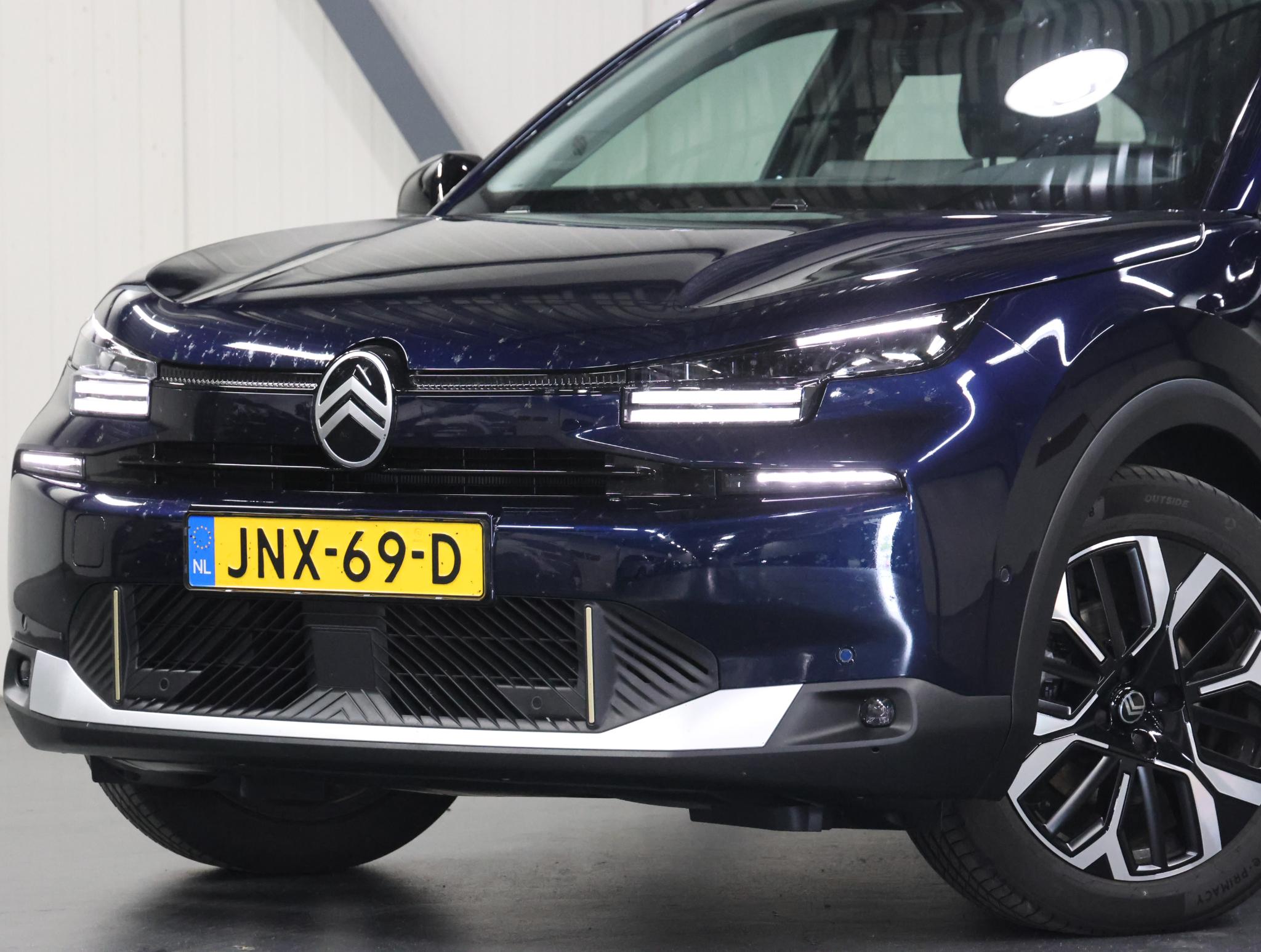 Foto van Citroen E-c4