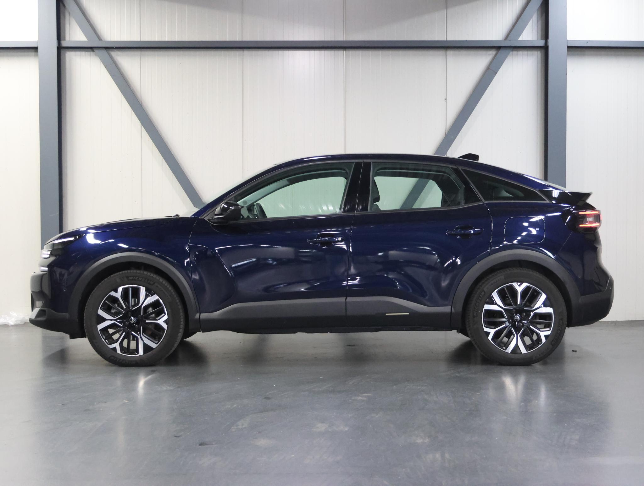 Foto van Citroen E-c4