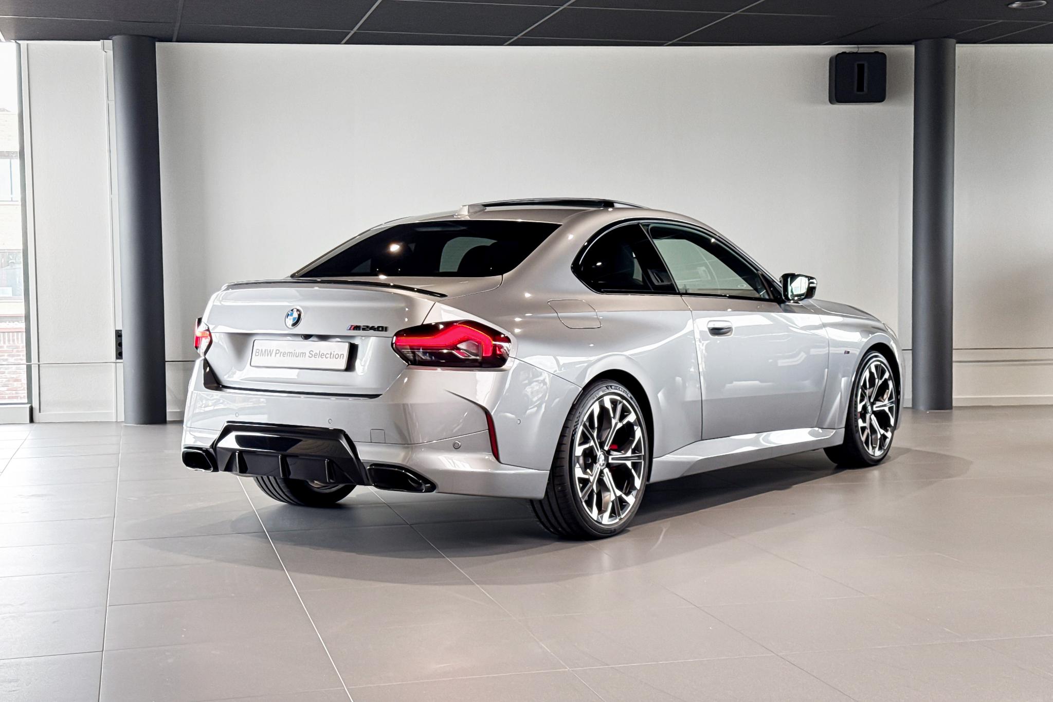 Foto van BMW M240i xDrive