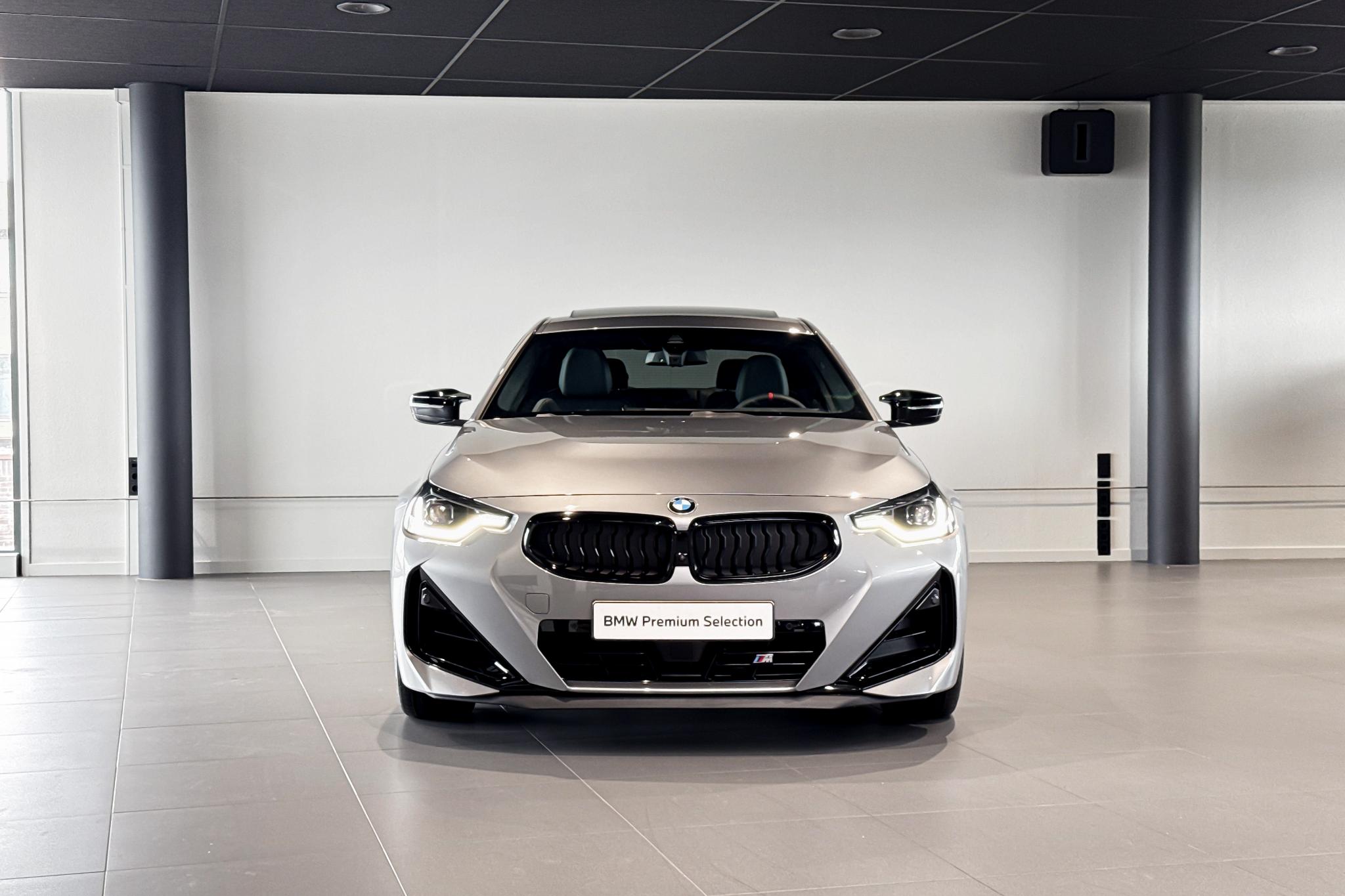 Foto van BMW M240i xDrive
