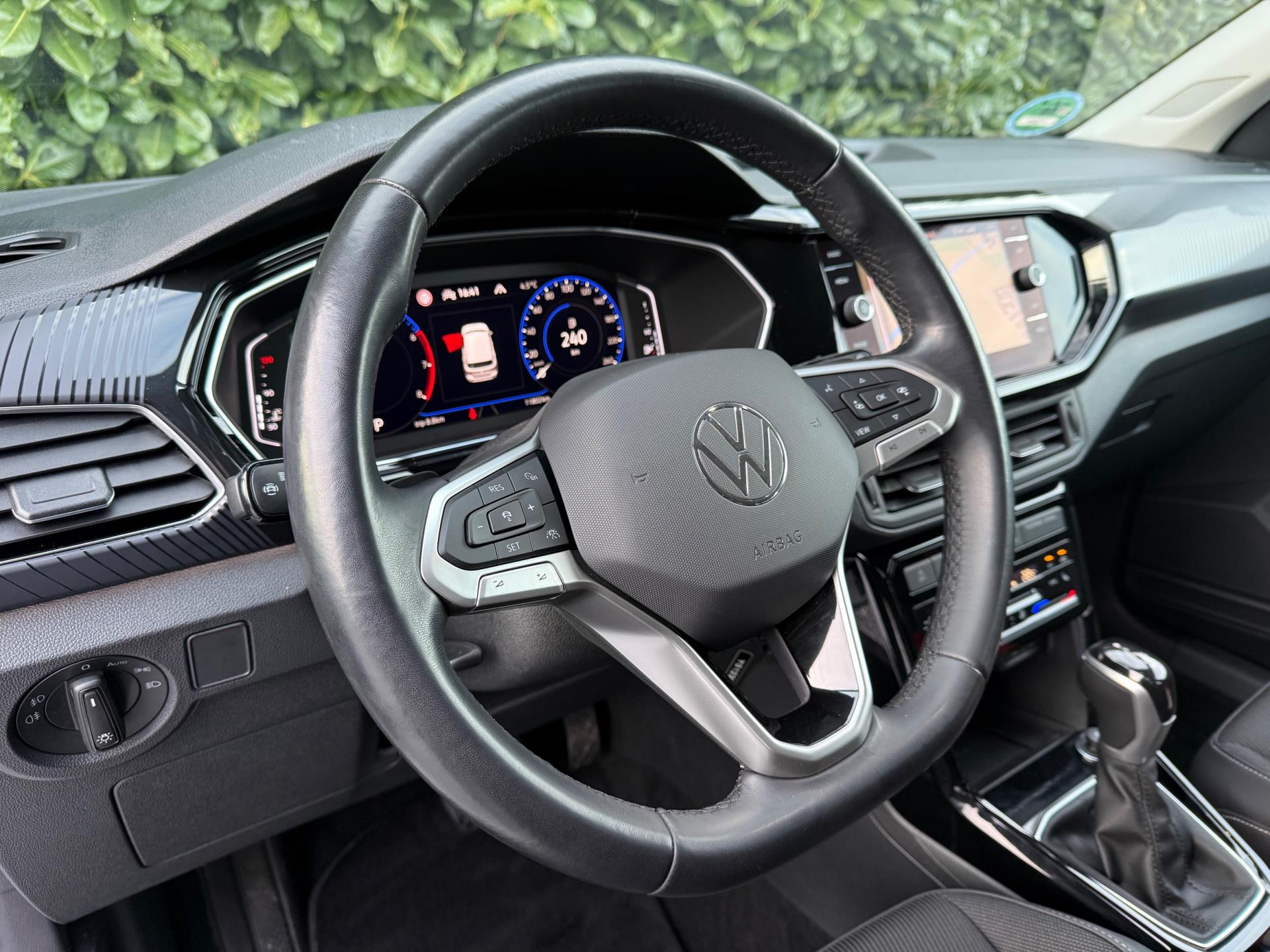 Foto van Volkswagen T-cross