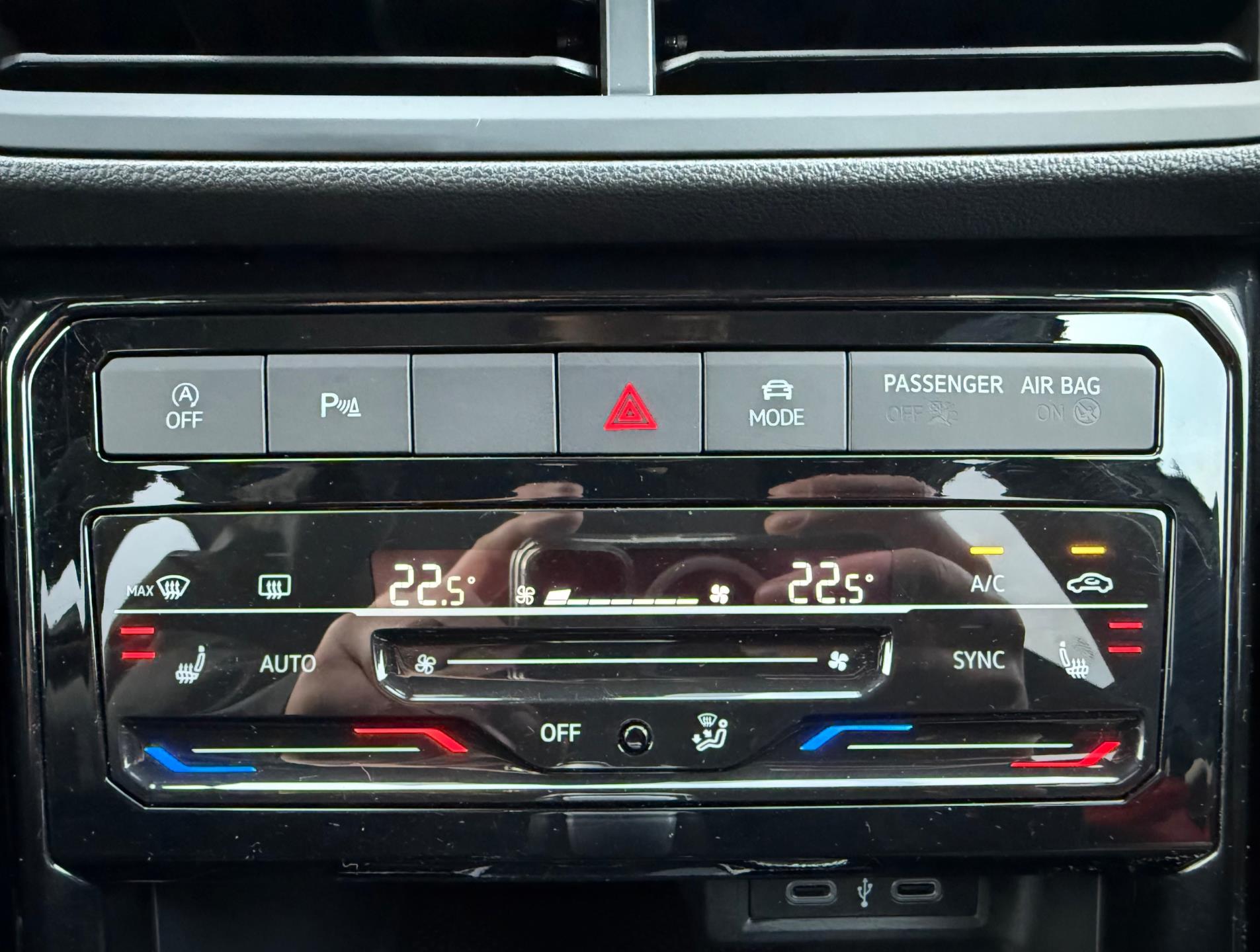 Foto van Volkswagen T-cross