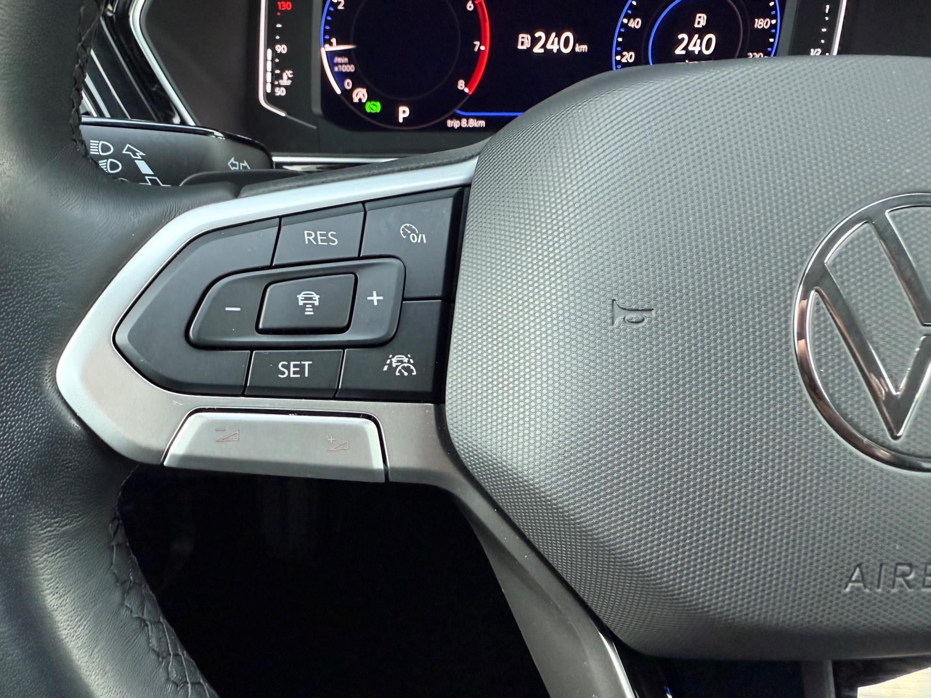 Foto van Volkswagen T-cross