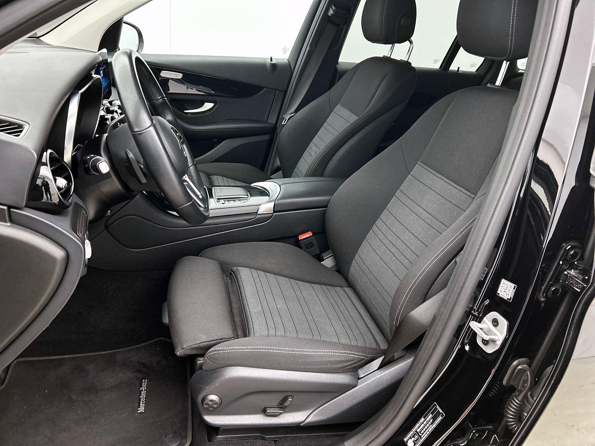 Foto van Mercedes-Benz GLC 300 E 4Matic