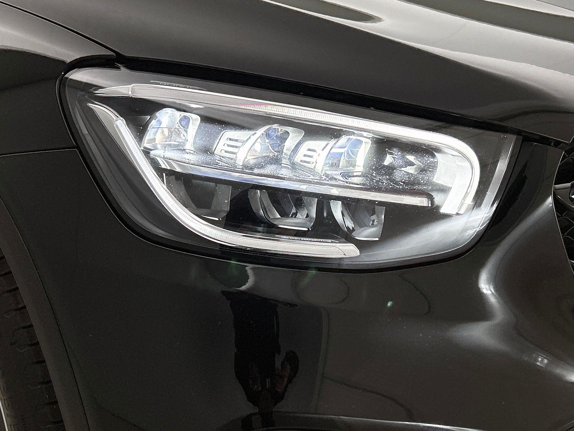 Foto van Mercedes-Benz GLC 300 E 4Matic