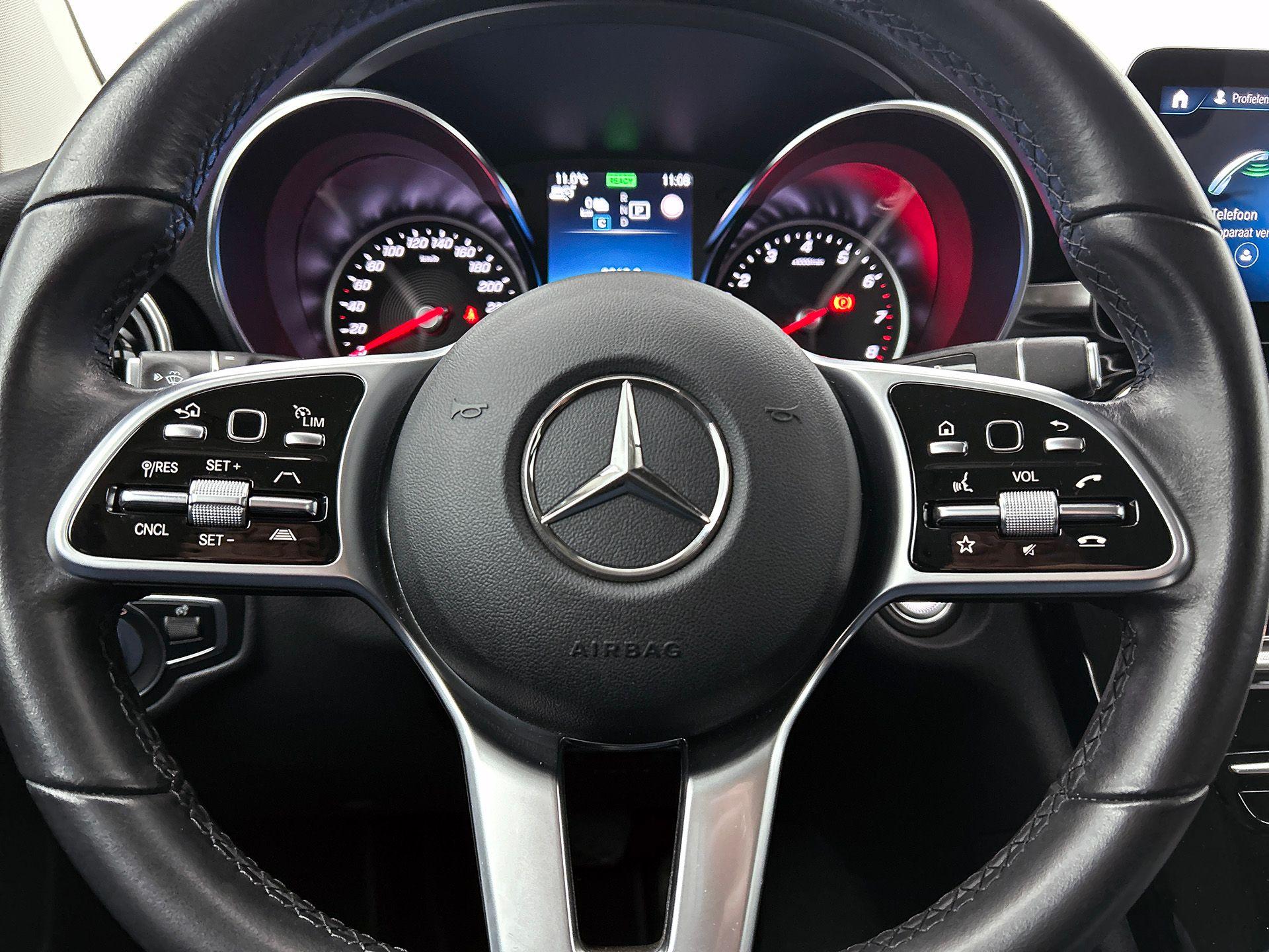 Foto van Mercedes-Benz GLC 300 E 4Matic