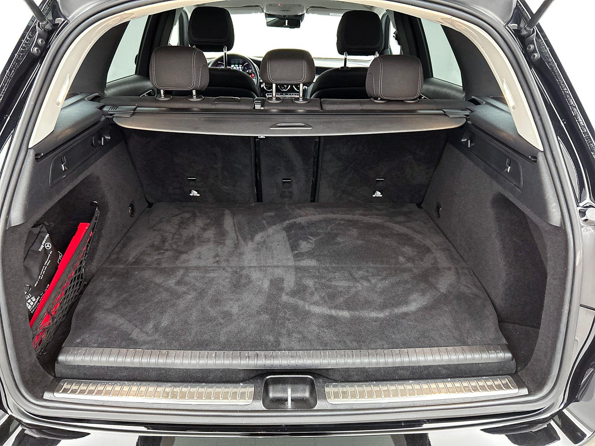 Foto van Mercedes-Benz GLC 300 E 4Matic