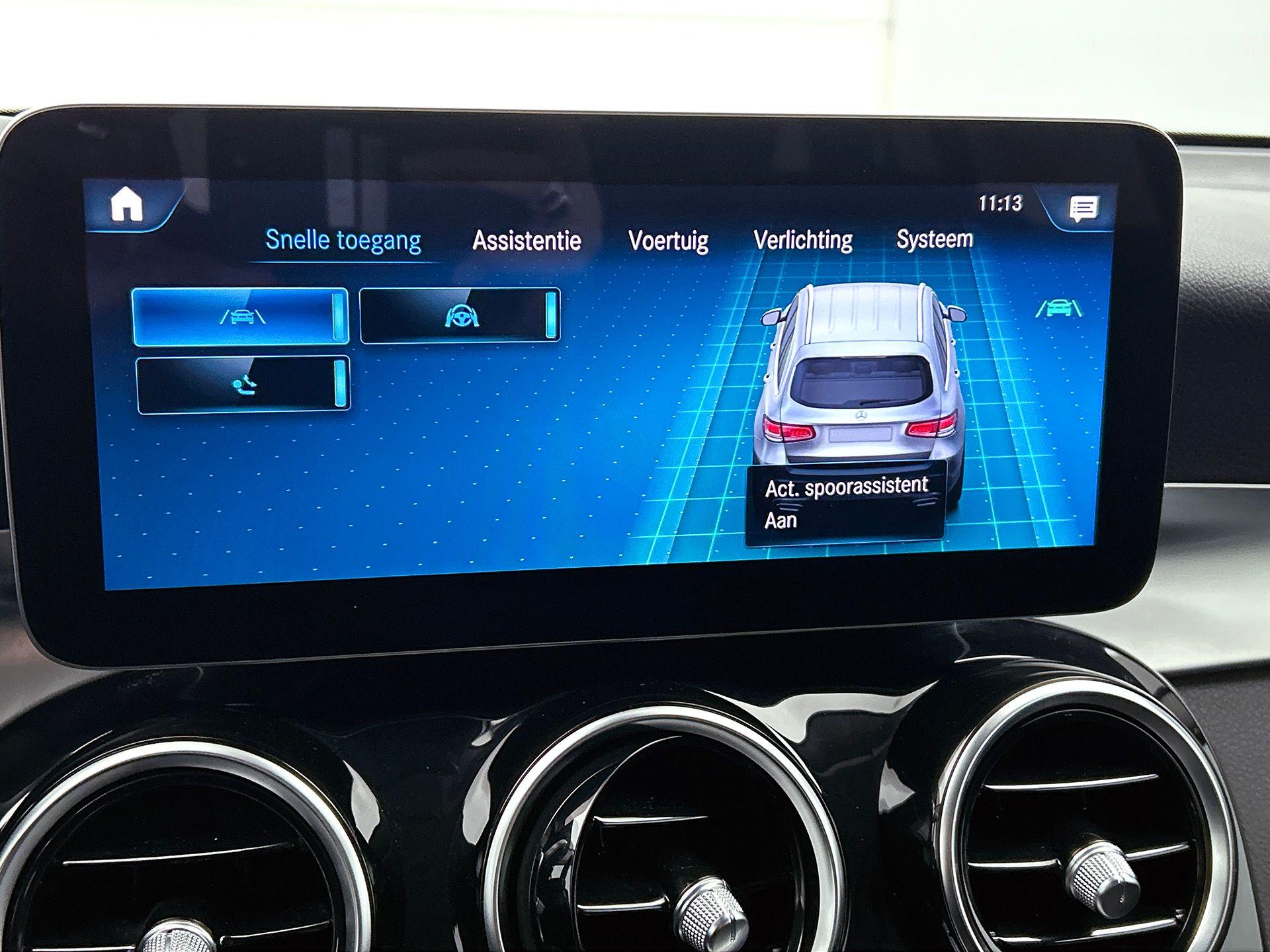Foto van Mercedes-Benz GLC 300 E 4Matic