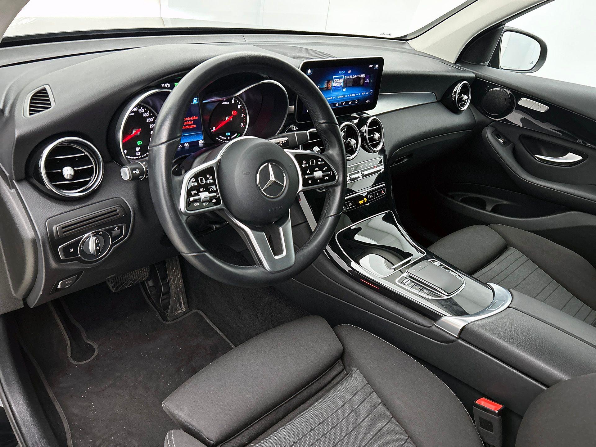 Foto van Mercedes-Benz GLC 300 E 4Matic