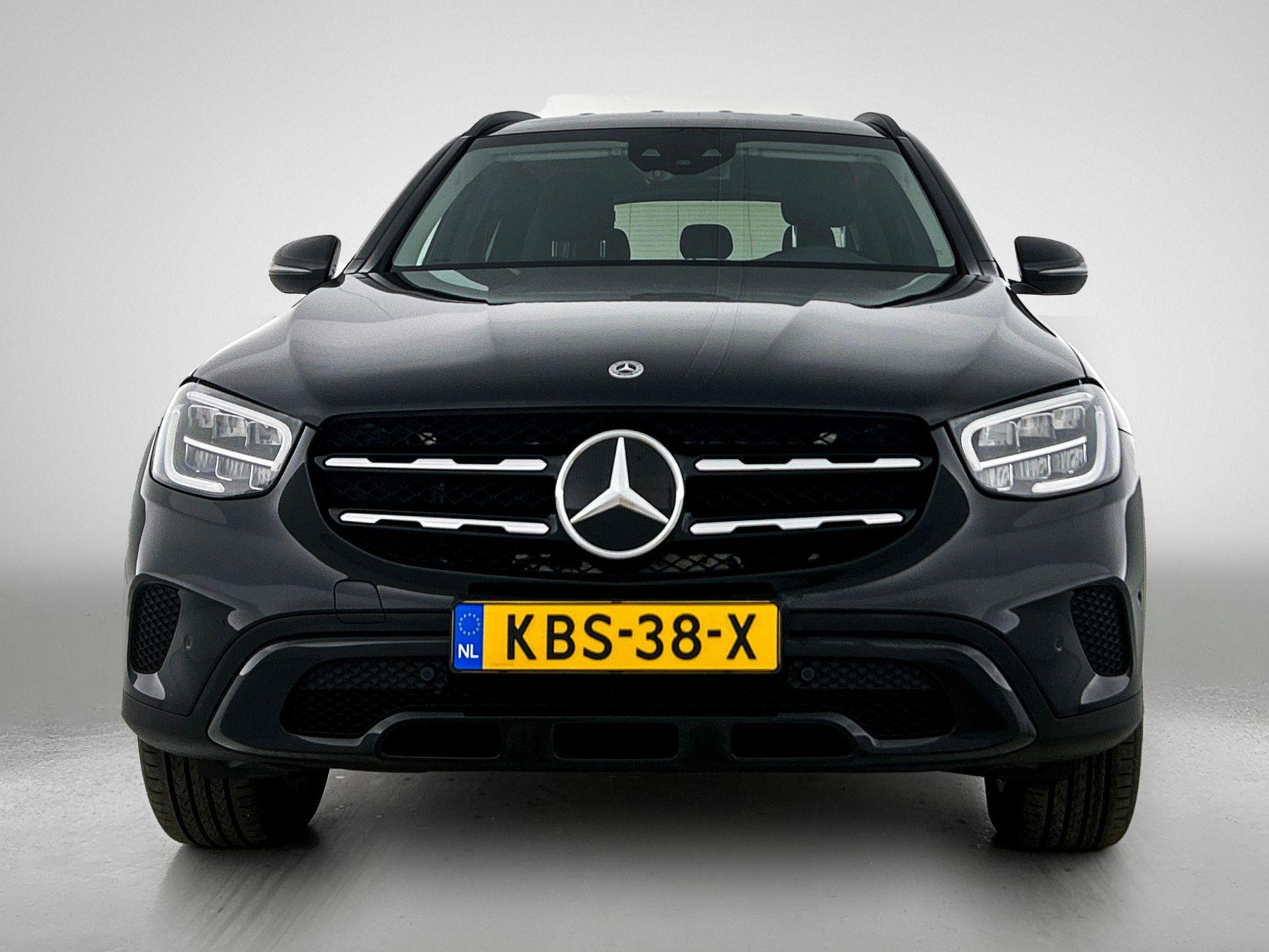 Foto van Mercedes-Benz GLC 300 E 4Matic