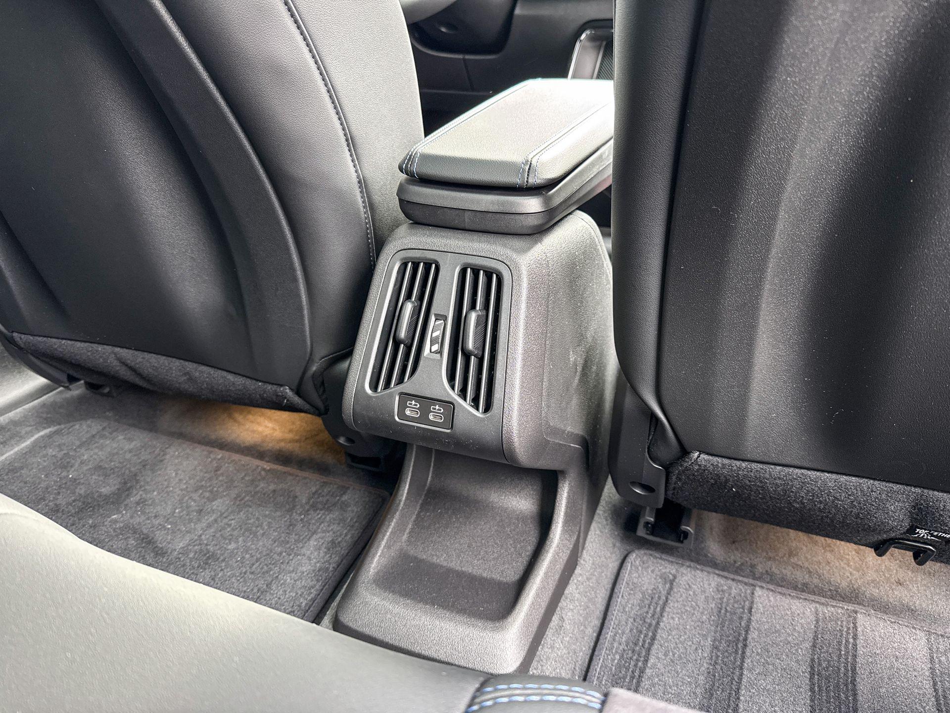 Foto van BMW Ix1 Edrive20