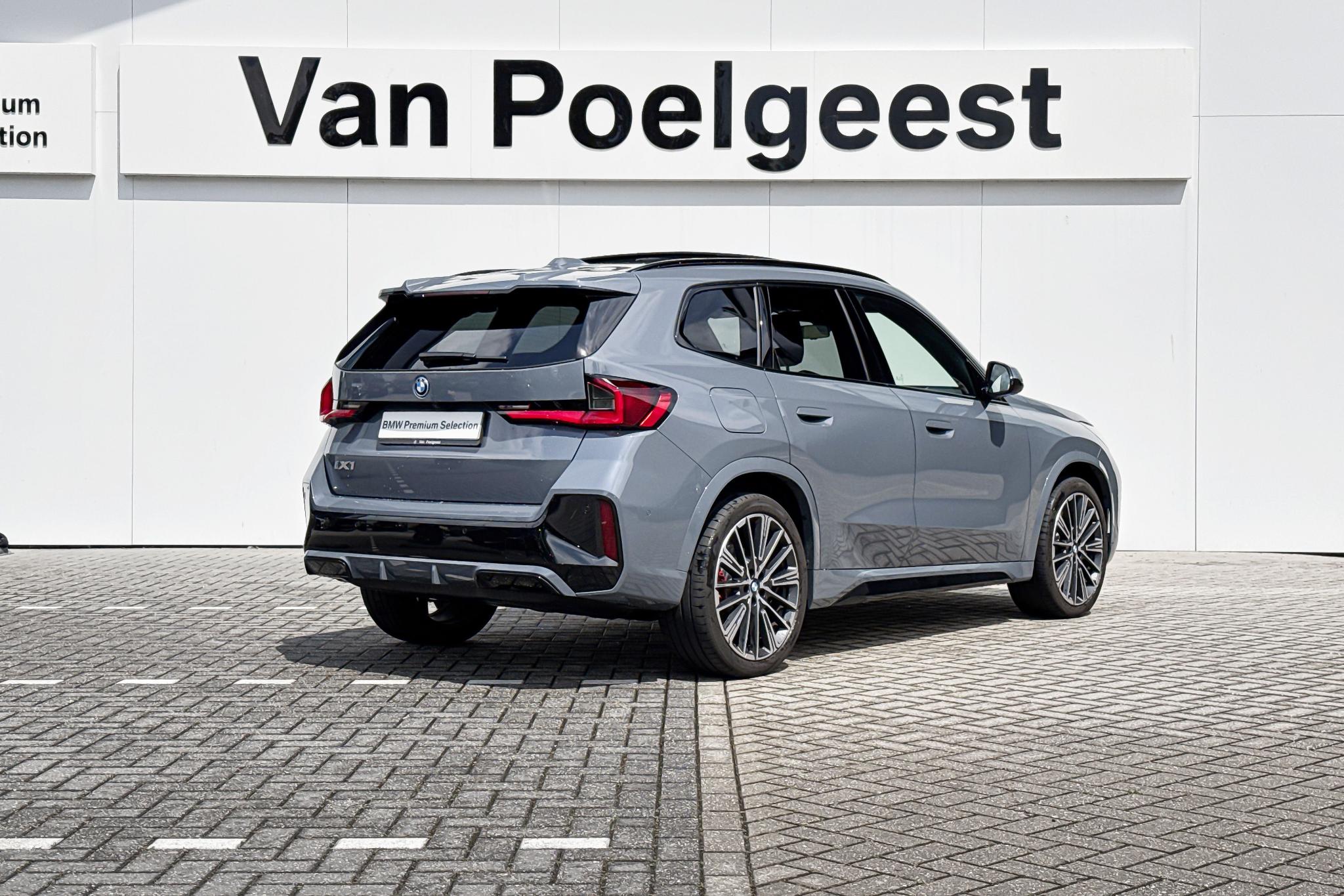 Foto van BMW Ix1 Edrive20