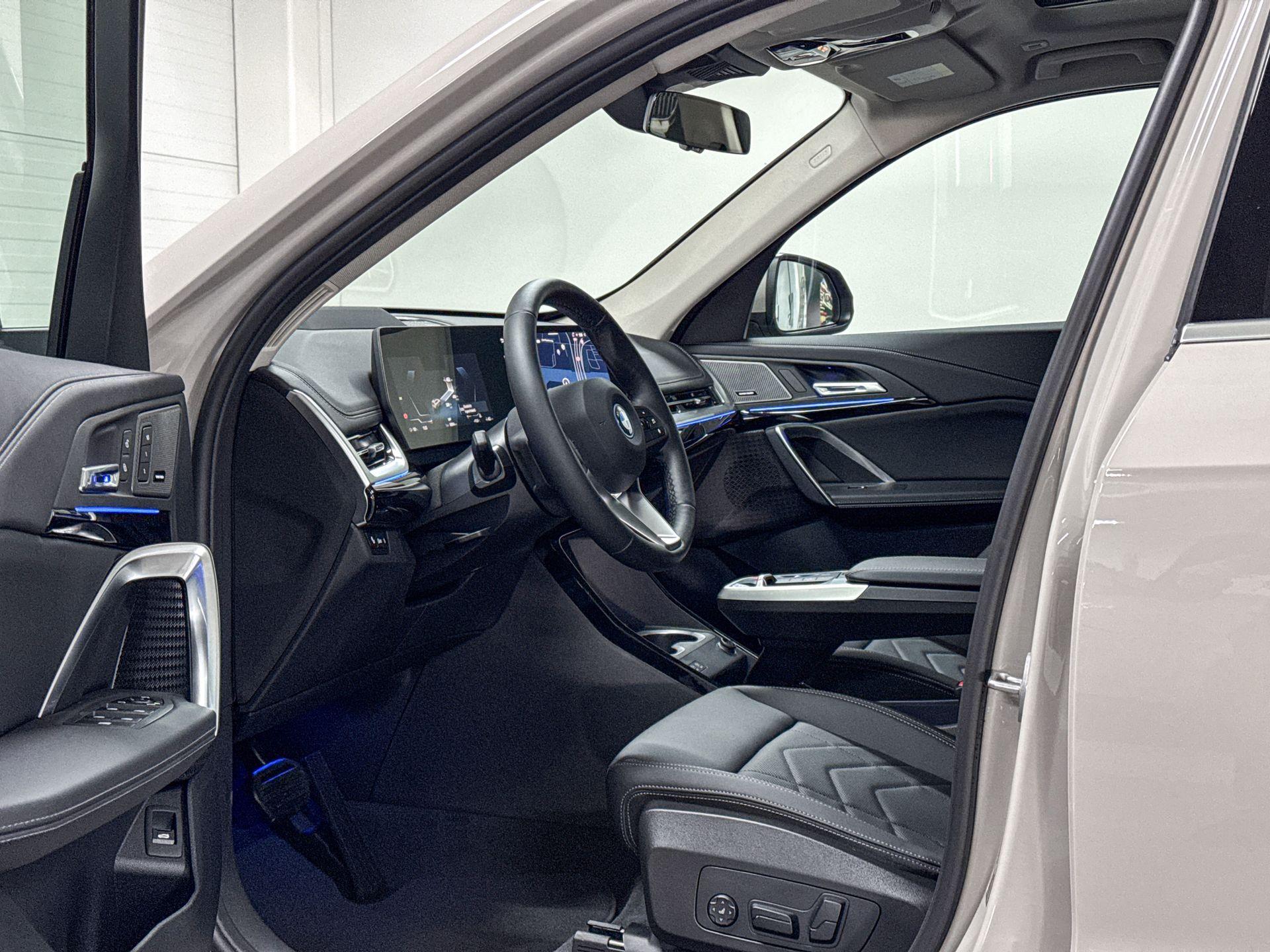 Foto van BMW Ix1 Edrive20