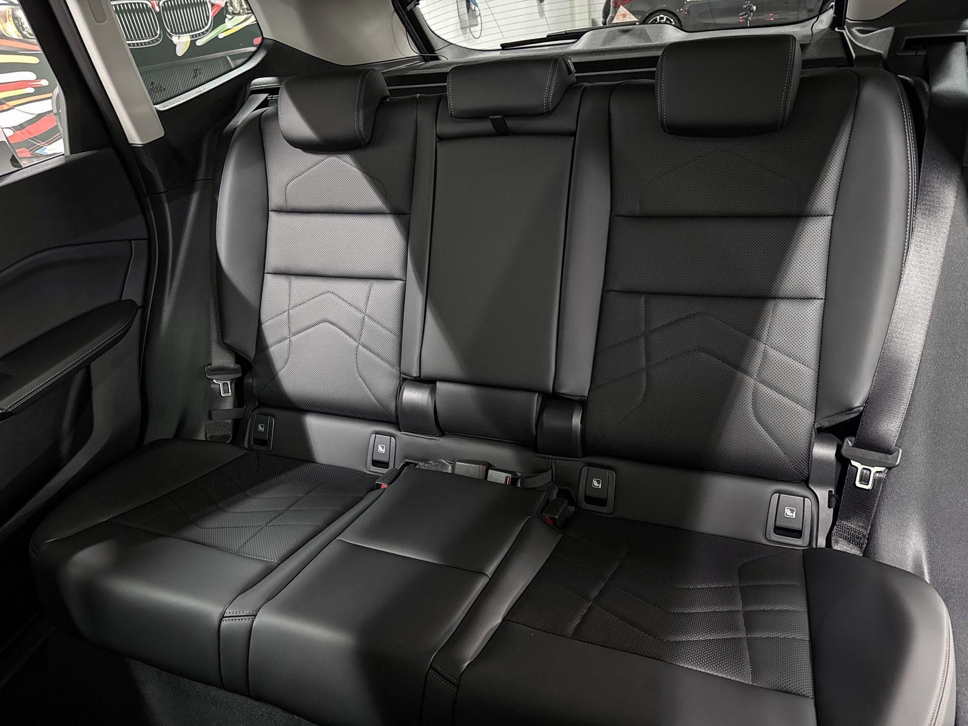 Foto van BMW Ix1 Edrive20
