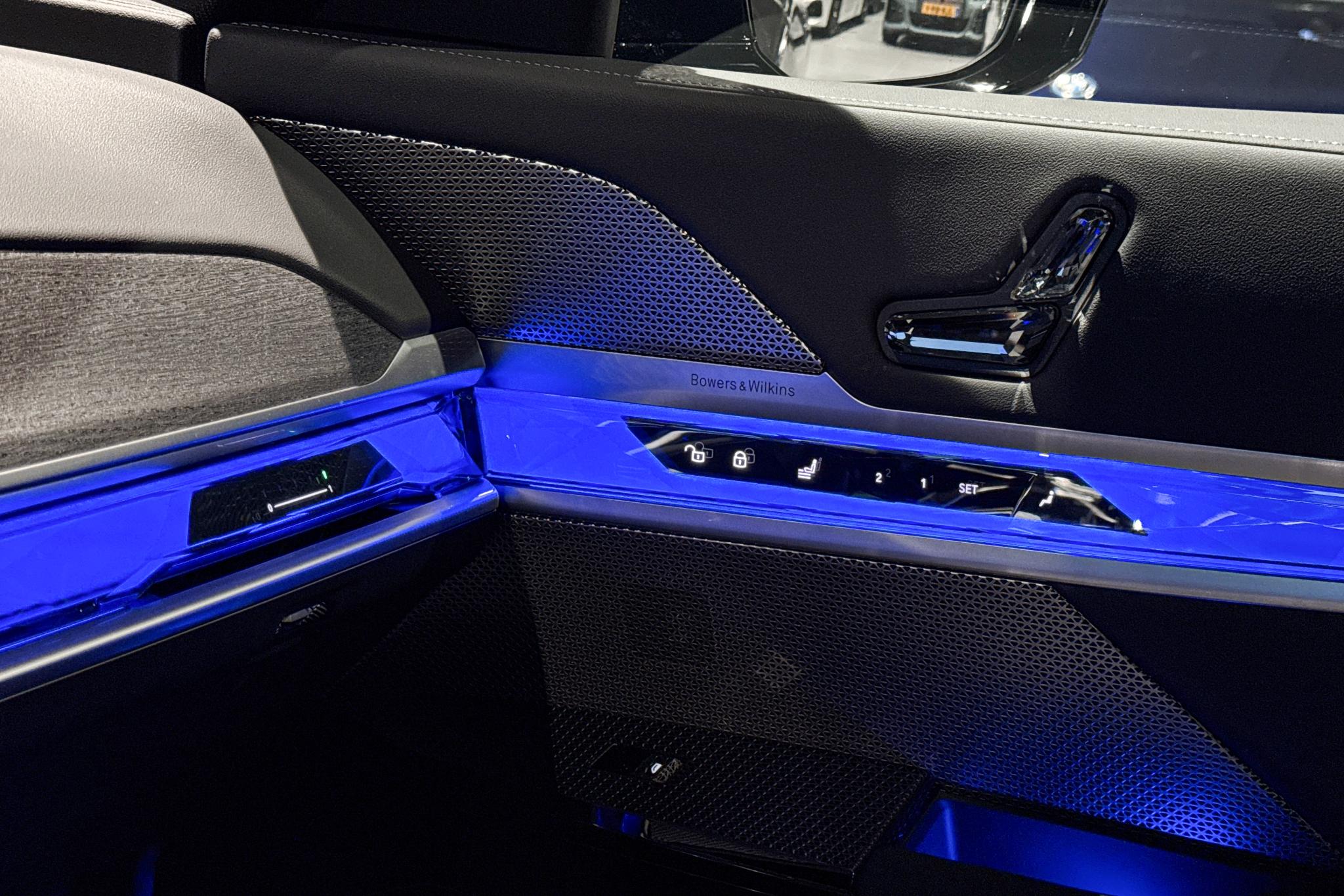 Foto van BMW M760e xDrive