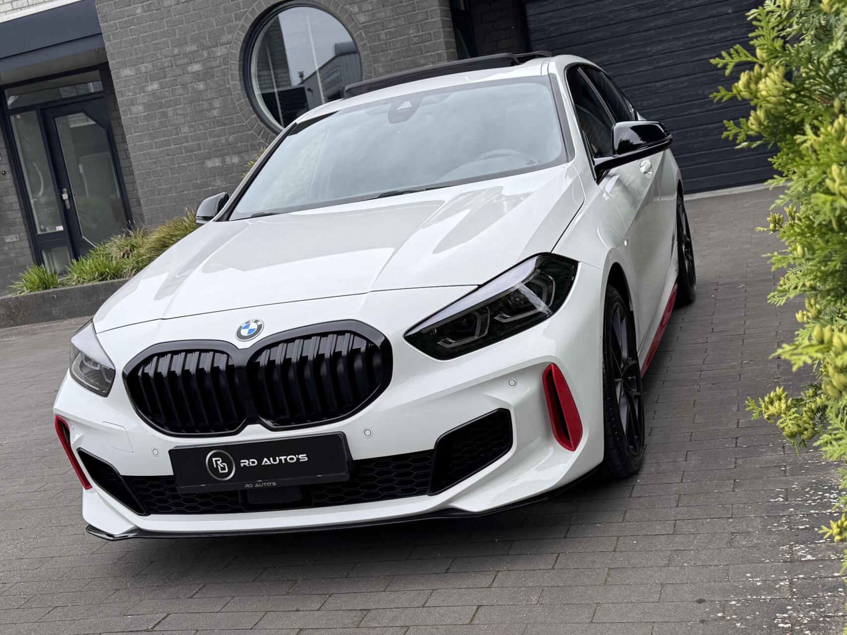 Foto van BMW 128ti