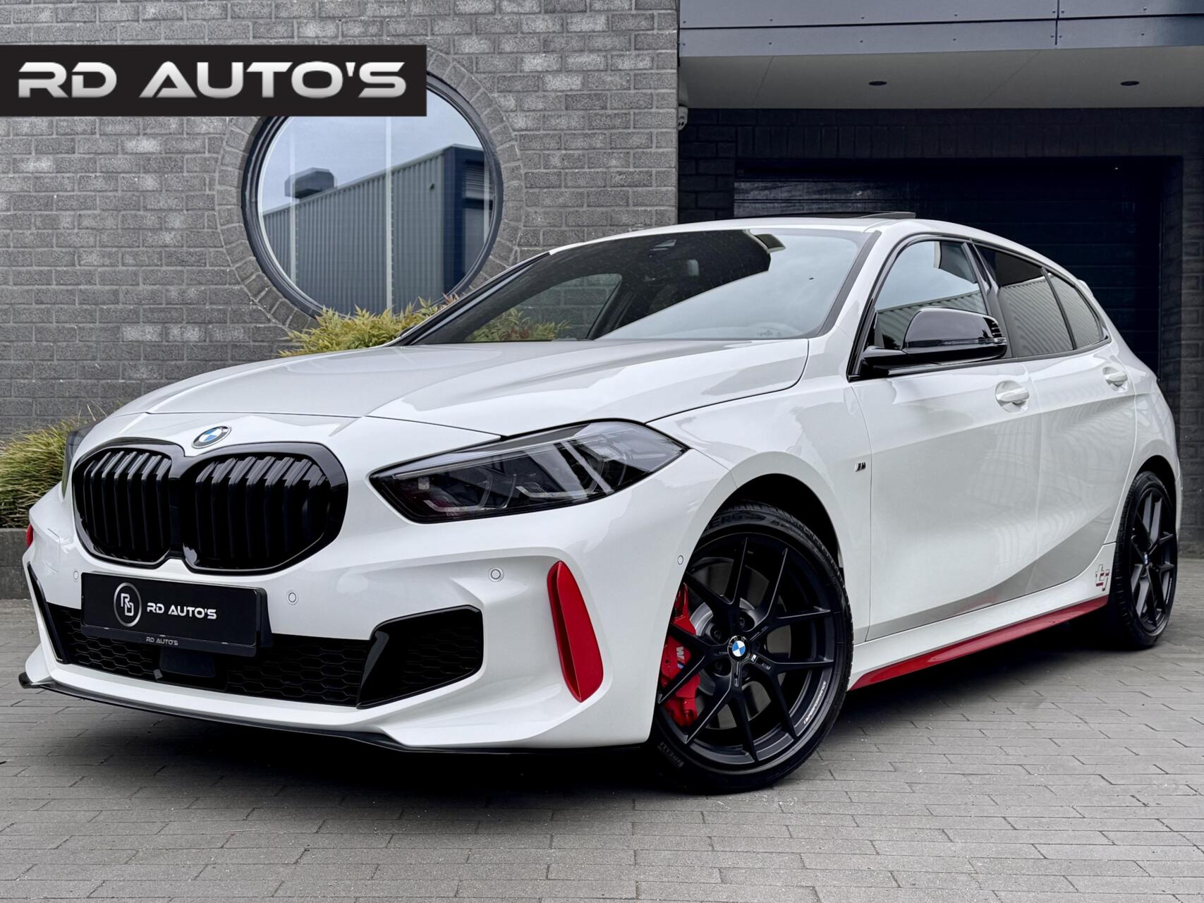BMW 128ti 128ti High Executive M Sport Pano Camera Shadow line 2022 - voorkant