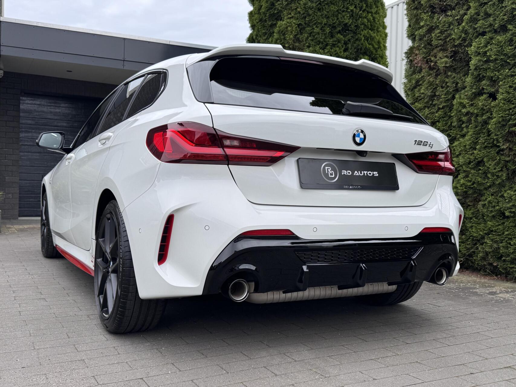 Foto van BMW 128ti