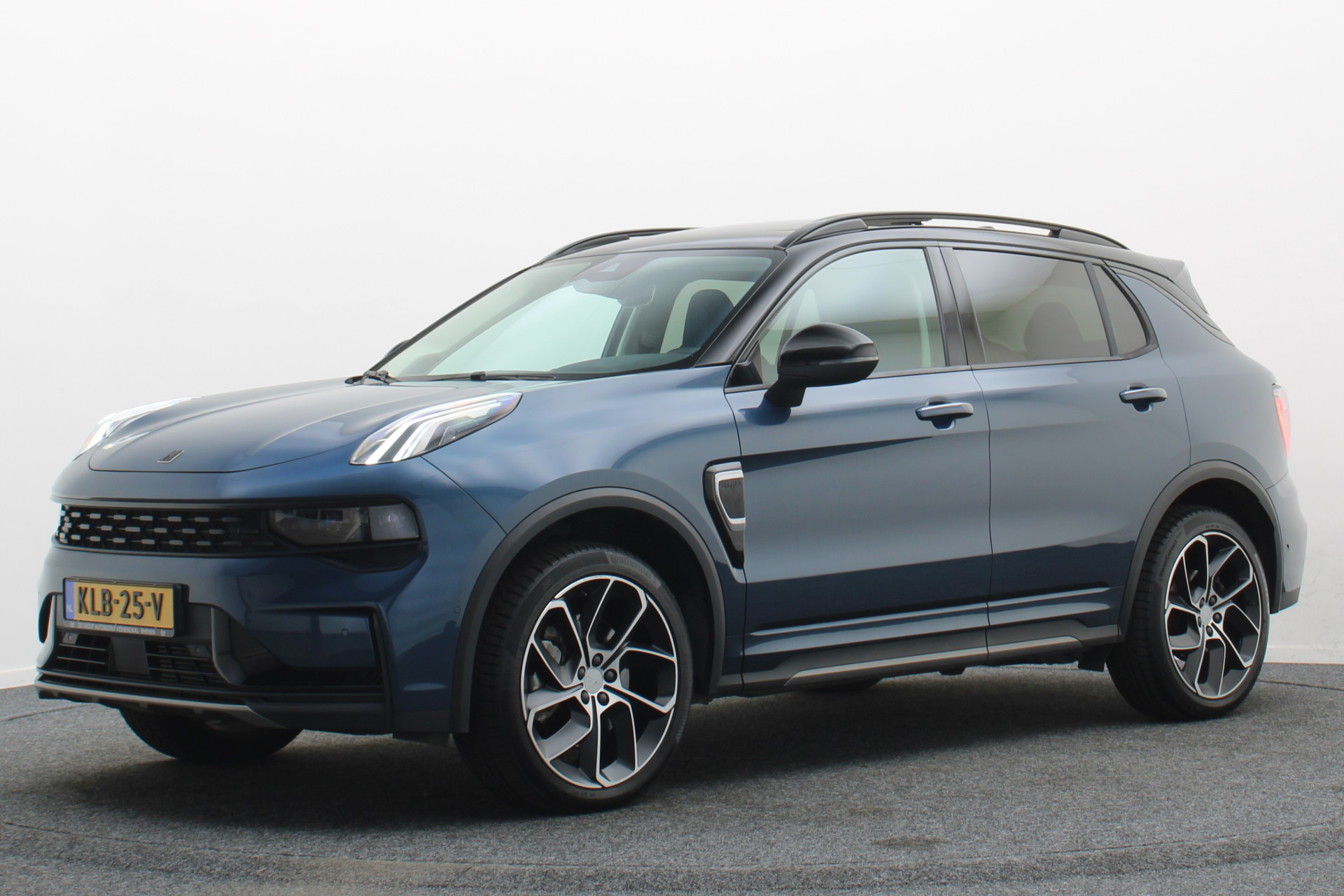 Foto van Lynk&co LYNK & Co 01
