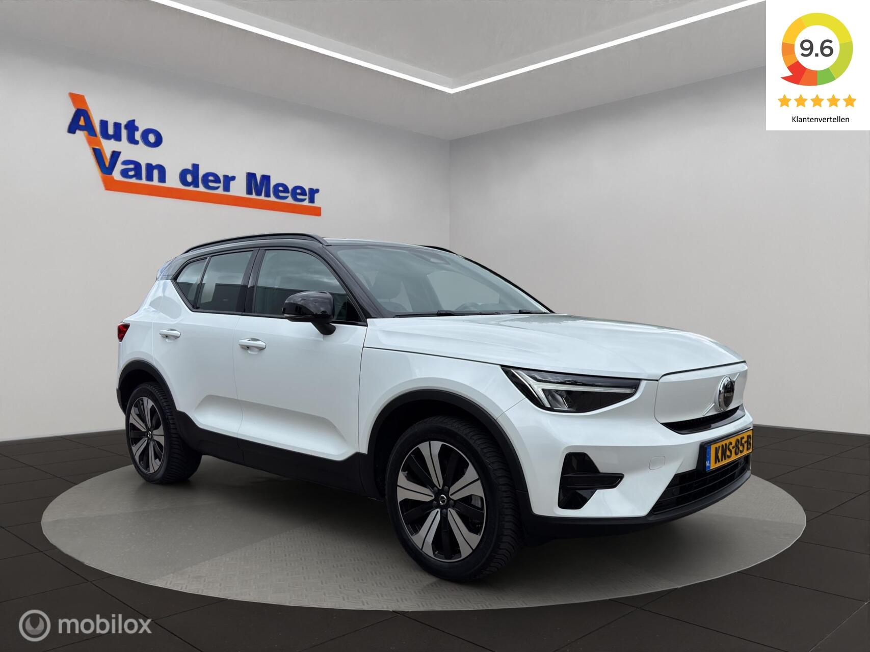 Volvo XC40 Recharge Twin Plus 78 kWh 2023 - voorkant