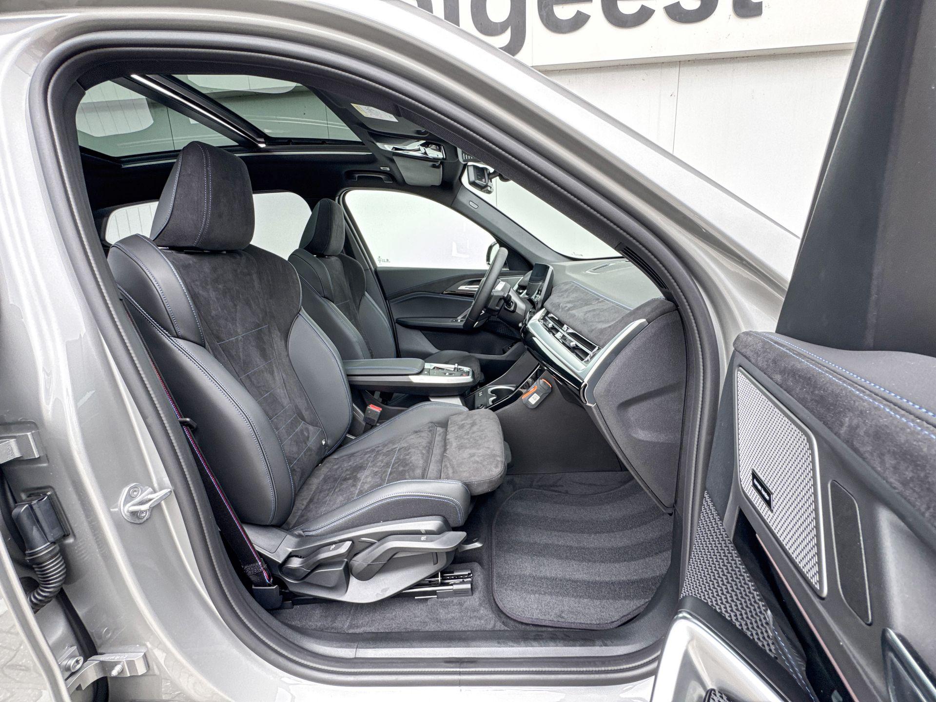 Foto van BMW Ix1 Edrive20