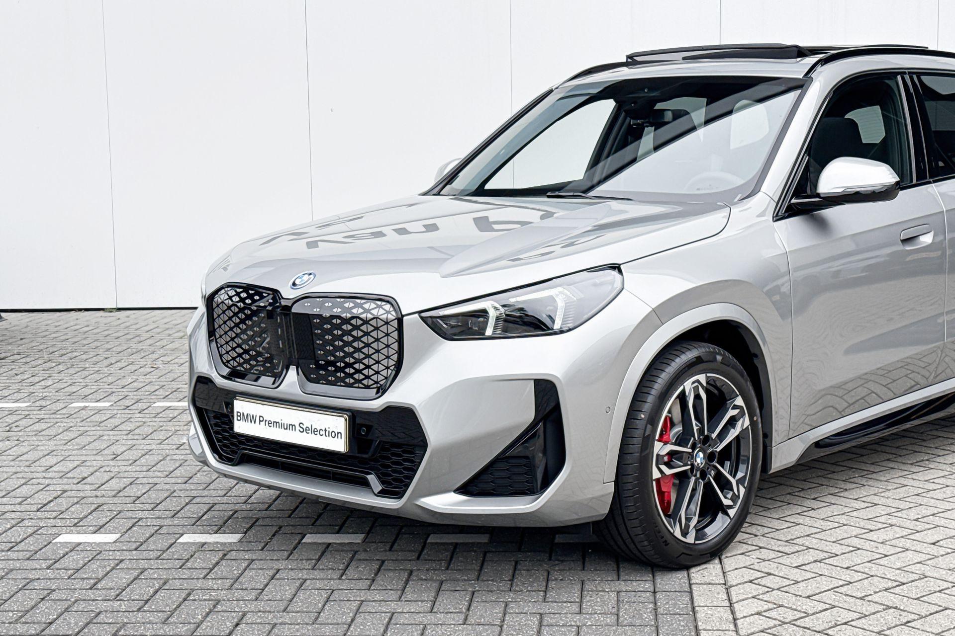 Foto van BMW Ix1 Edrive20