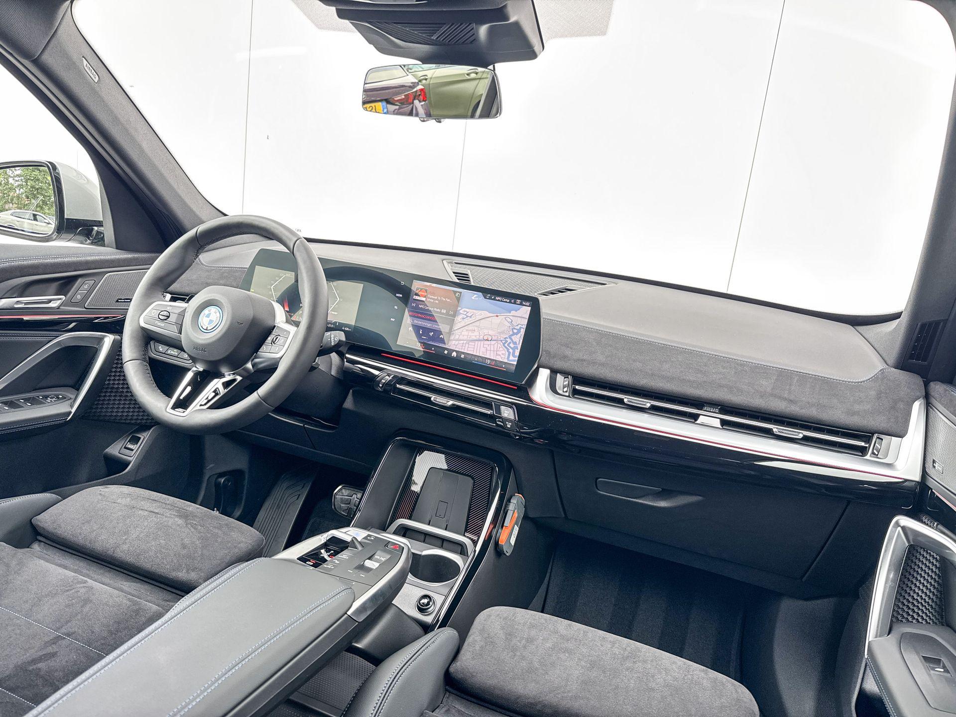 Foto van BMW Ix1 Edrive20