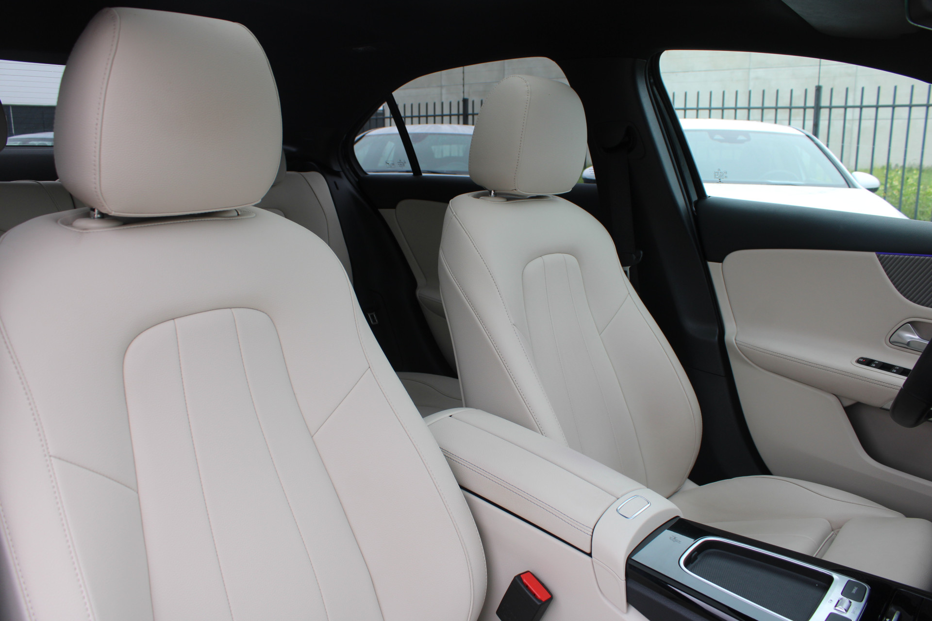 Foto van Mercedes-Benz A 250 E