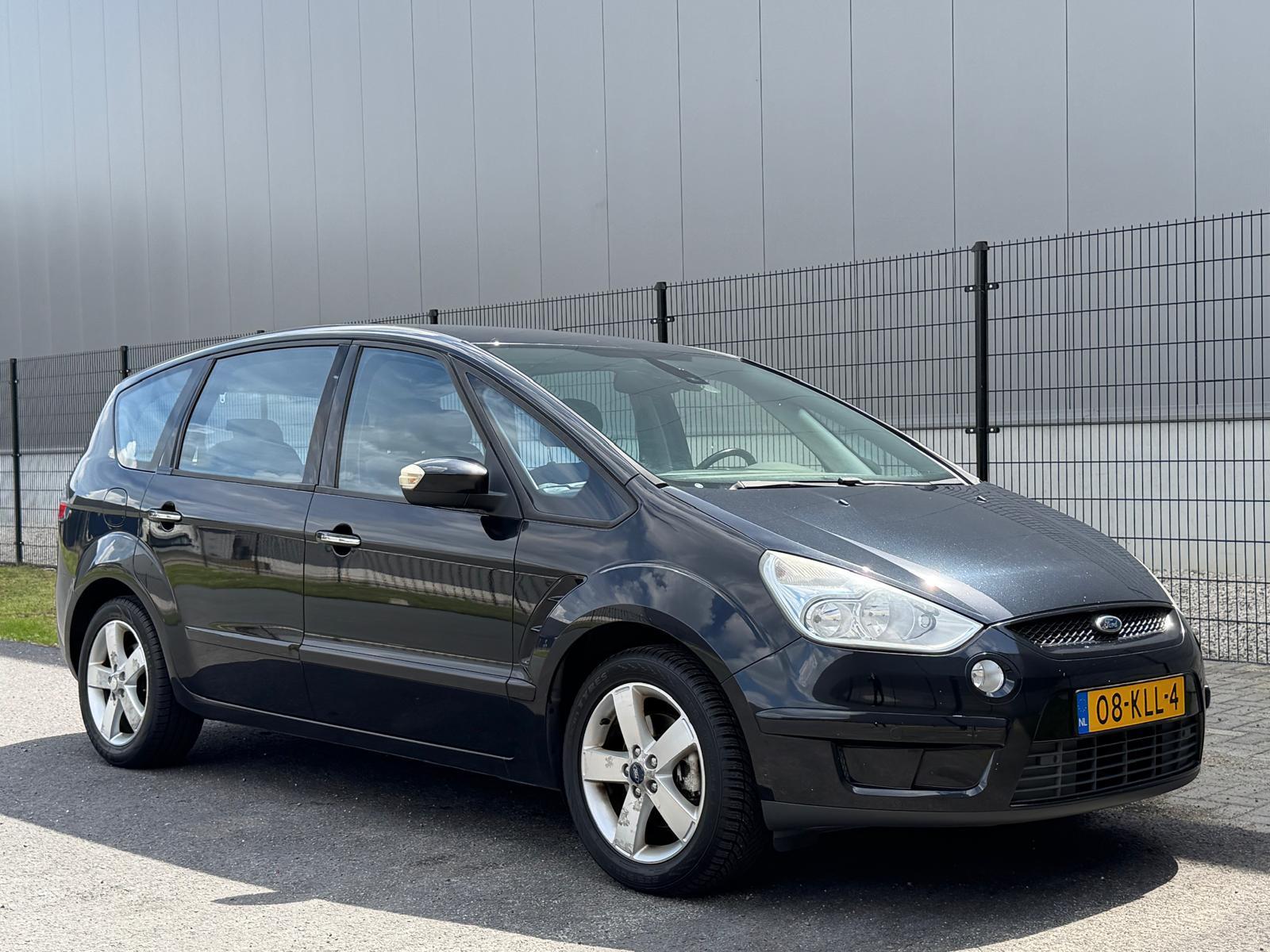 Foto van Ford S-max