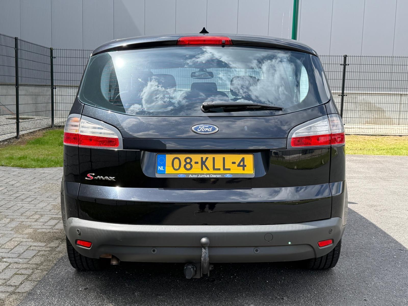Foto van Ford S-max