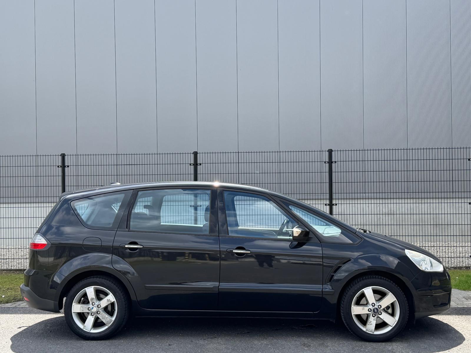 Foto van Ford S-max