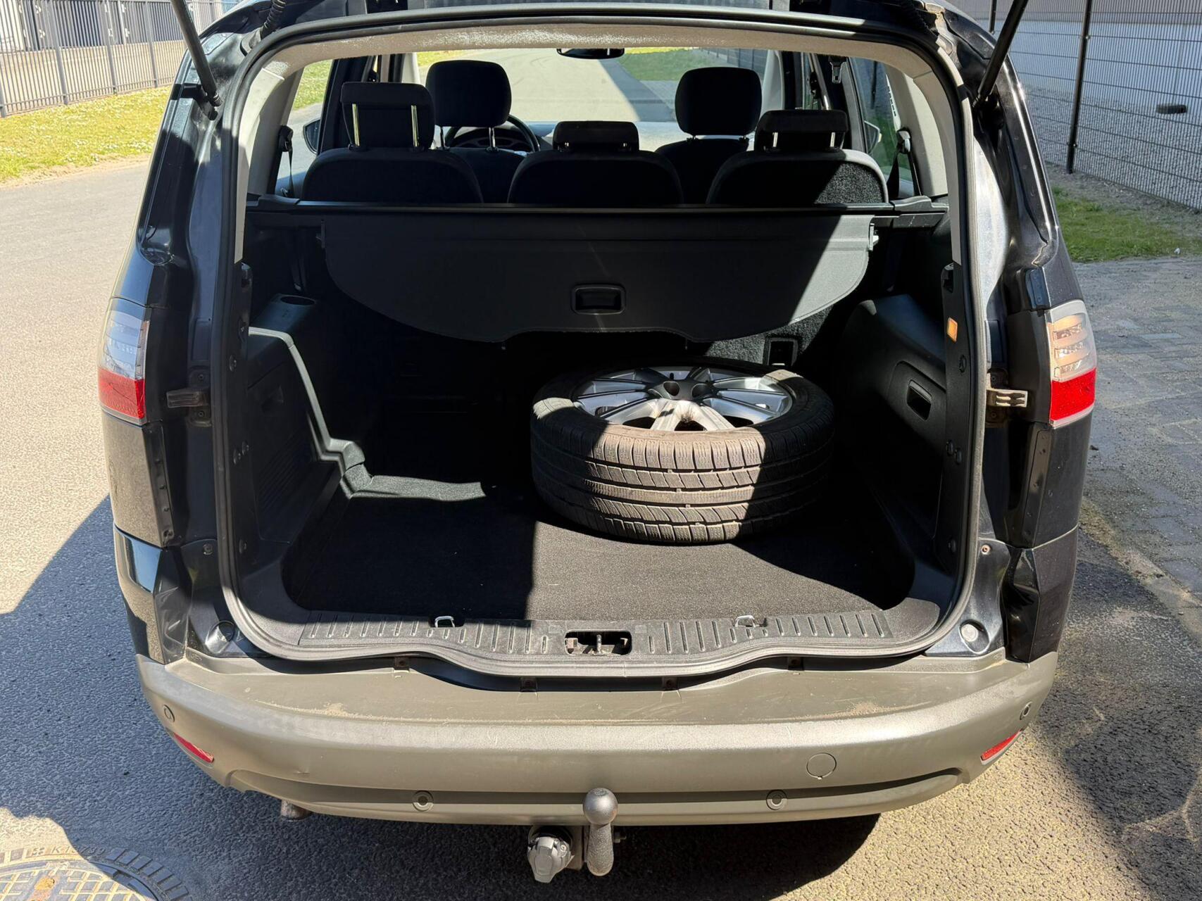 Foto van Ford S-max
