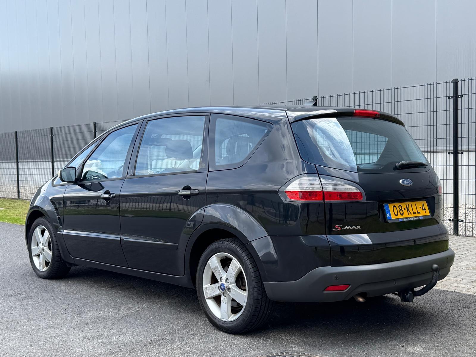 Foto van Ford S-max