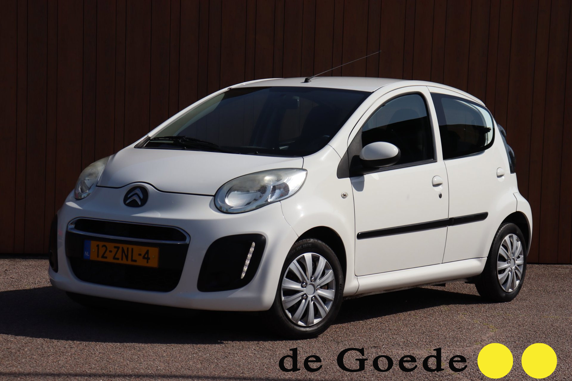 Citroen Citroen C1 1.0 Collection org.NL Airco 2013 - voorkant