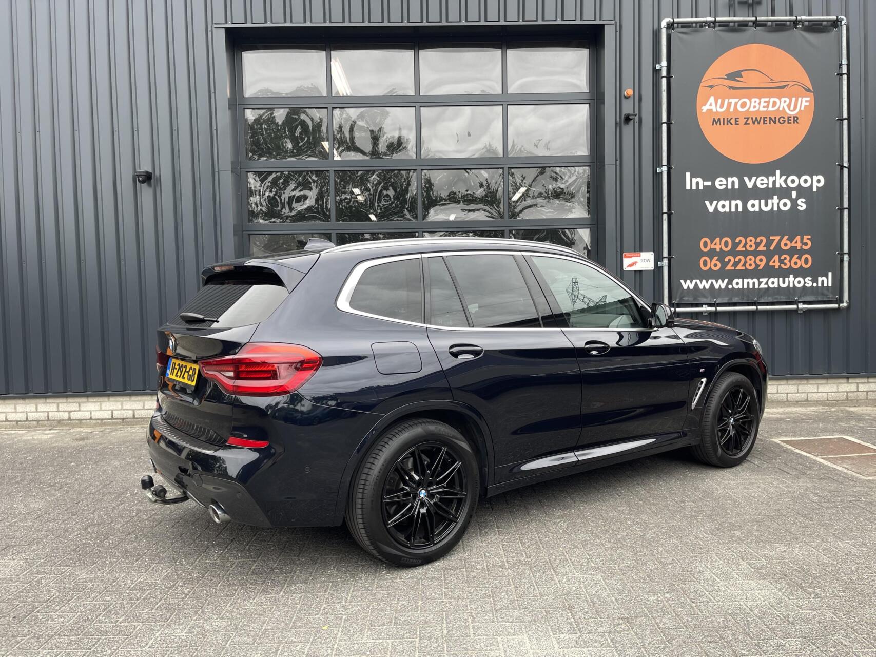 Foto van BMW X3 Xdrive20i