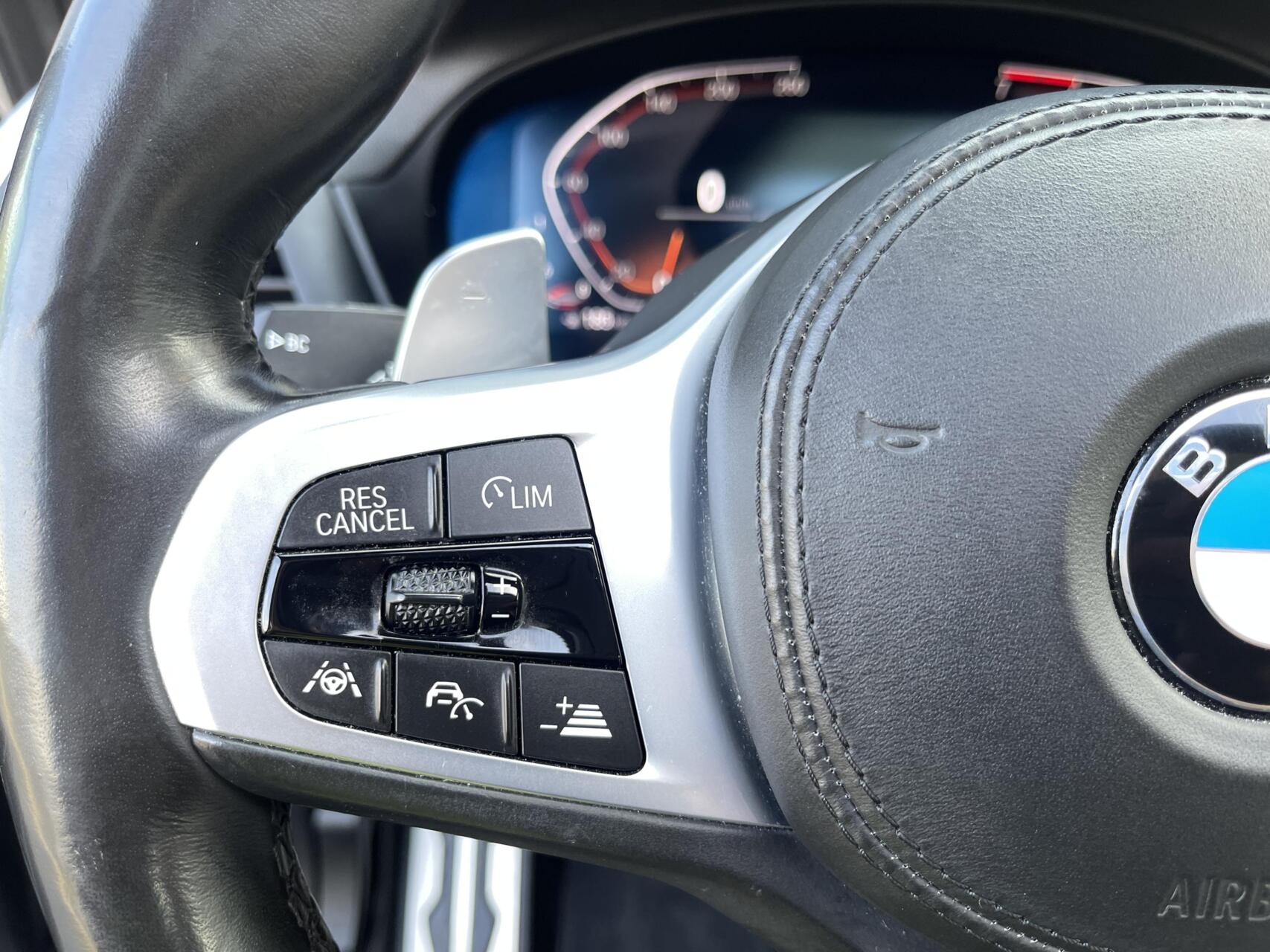 Foto van BMW X3 Xdrive20i
