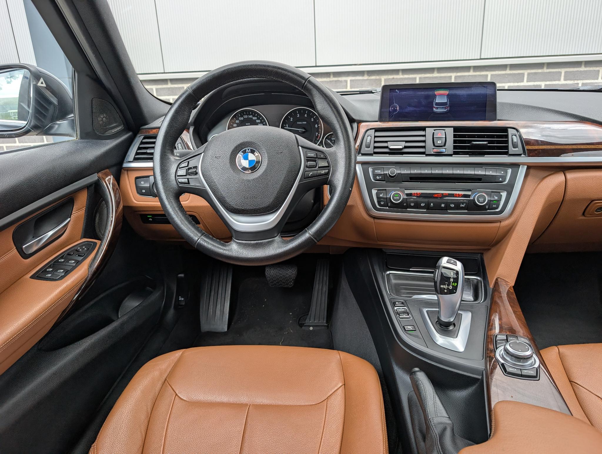Foto van BMW 328i