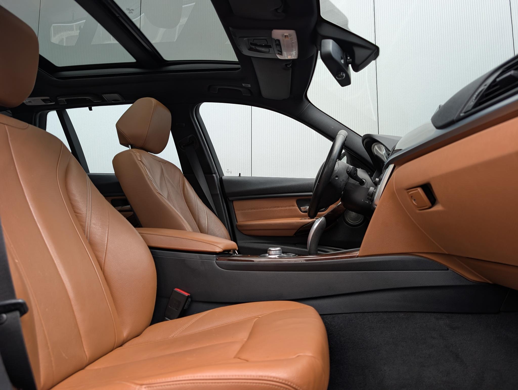Foto van BMW 328i