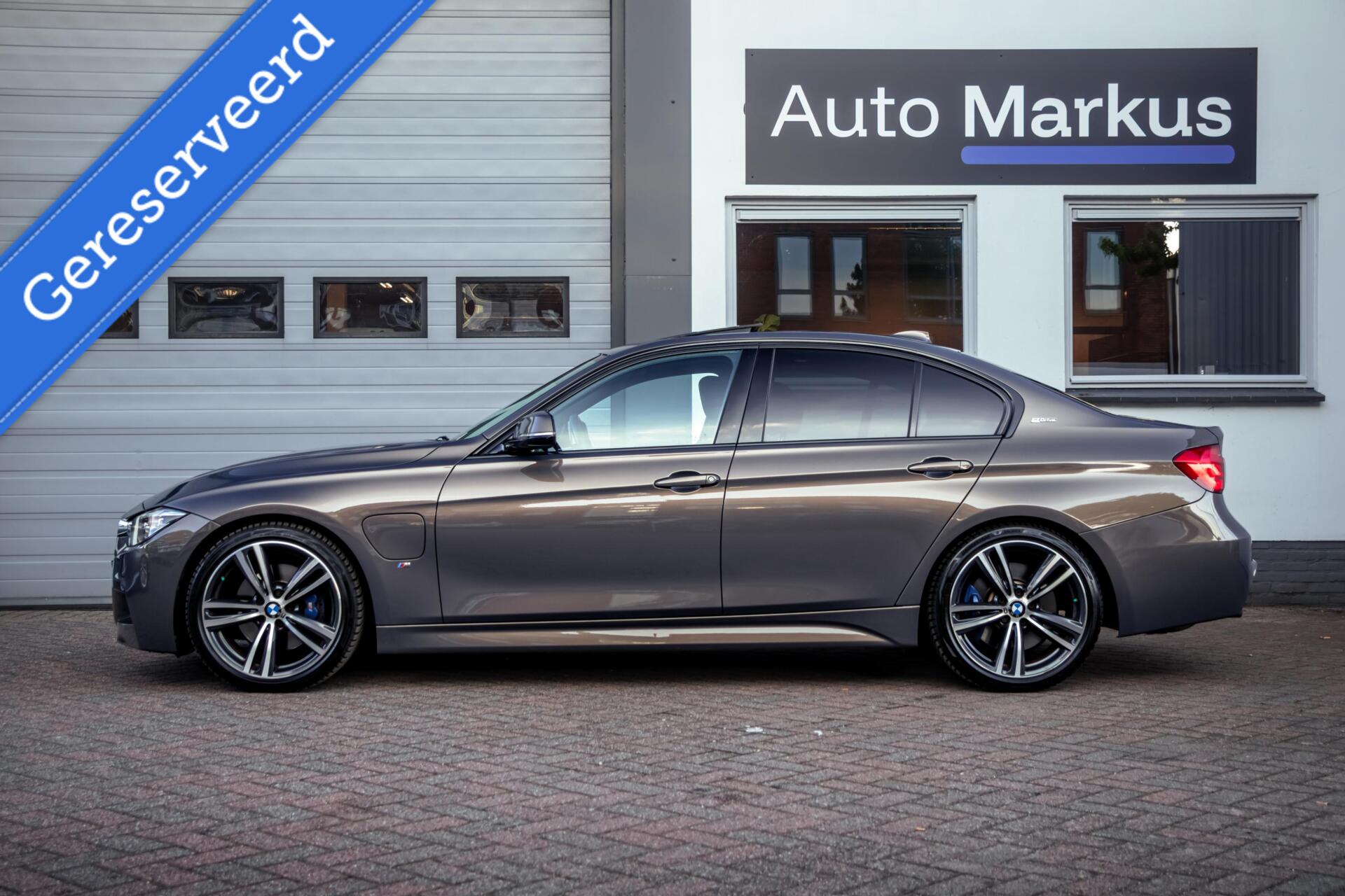 Foto van BMW 330e Iperformance