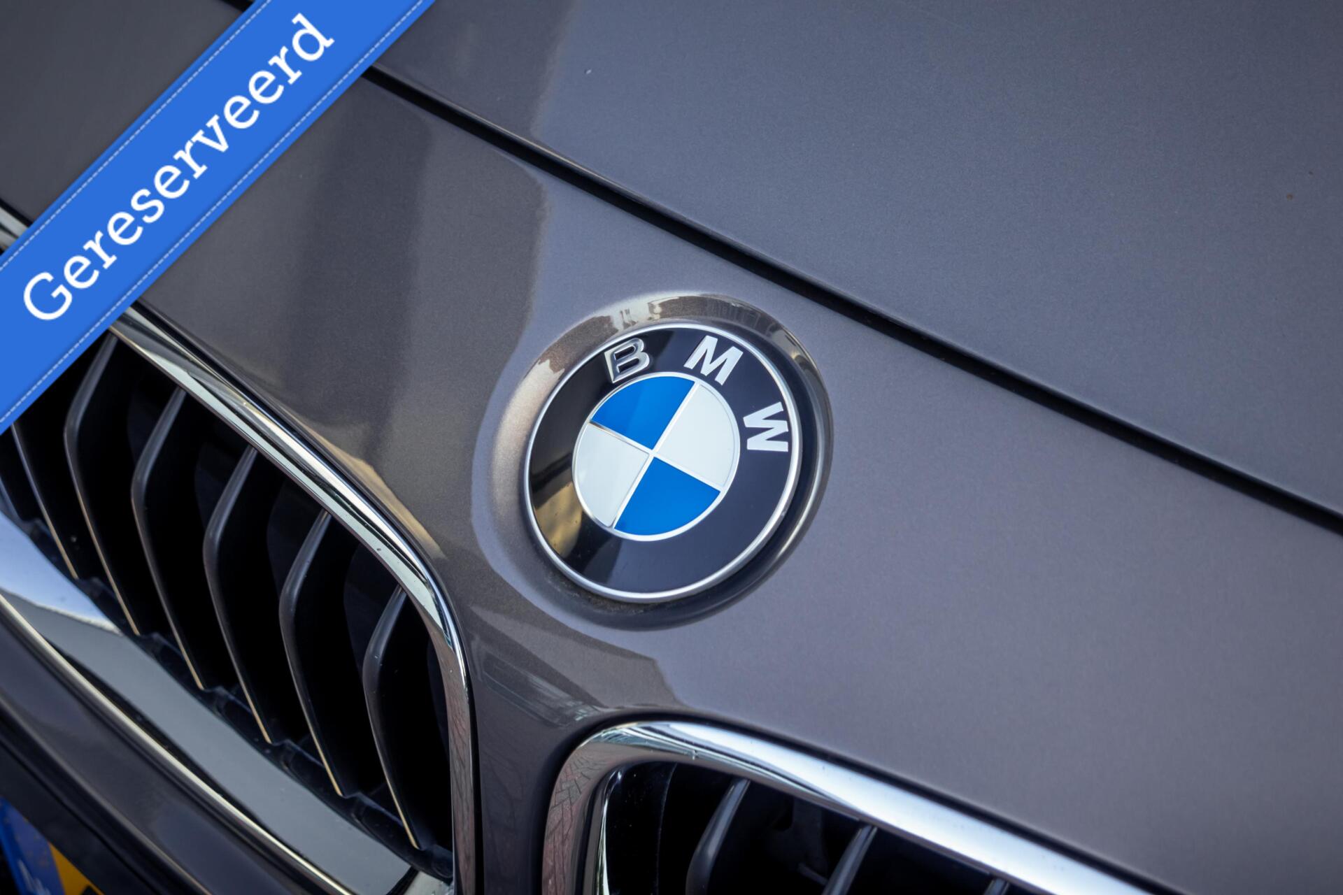 Foto van BMW 330e Iperformance