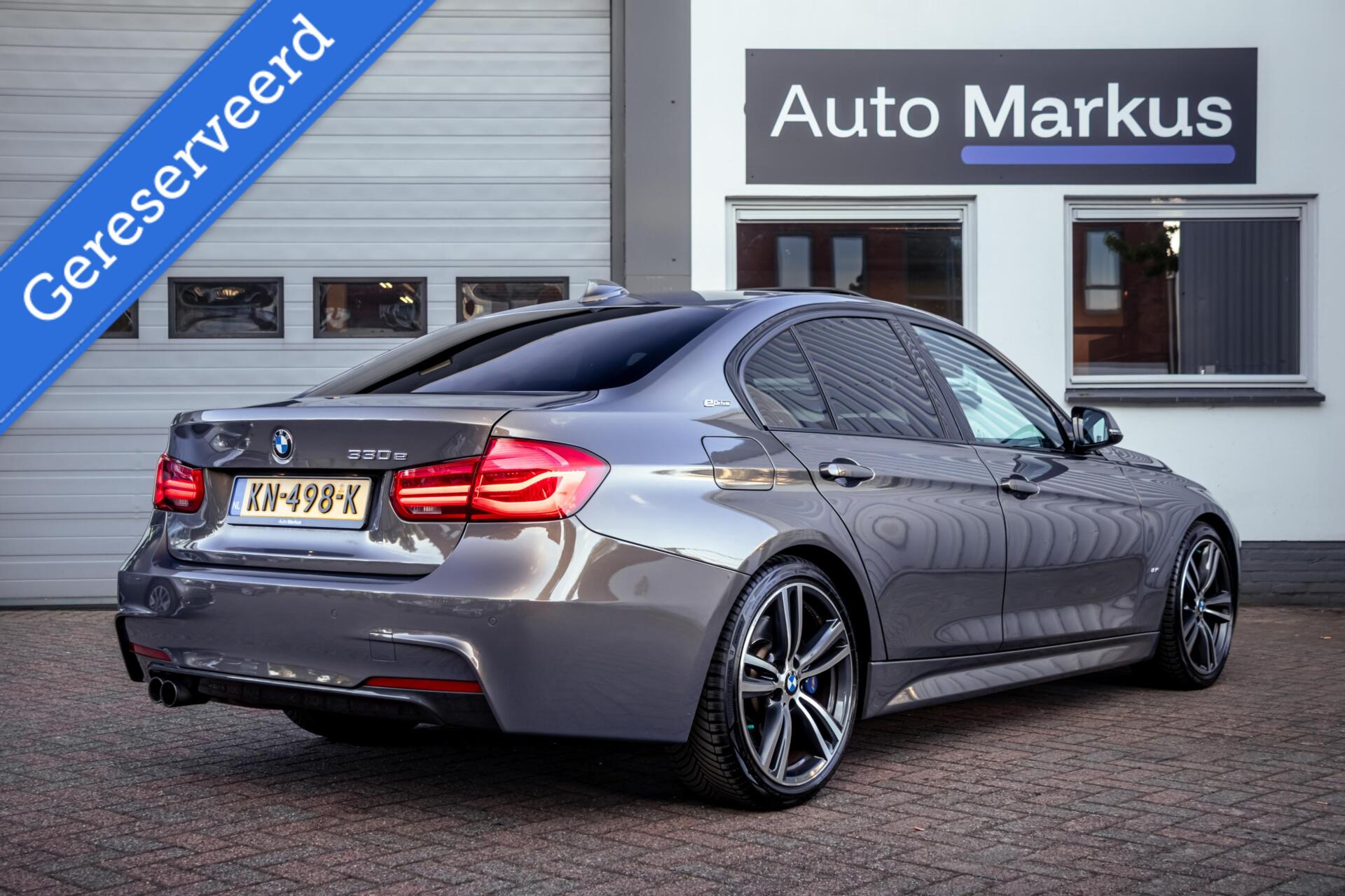 Foto van BMW 330e Iperformance