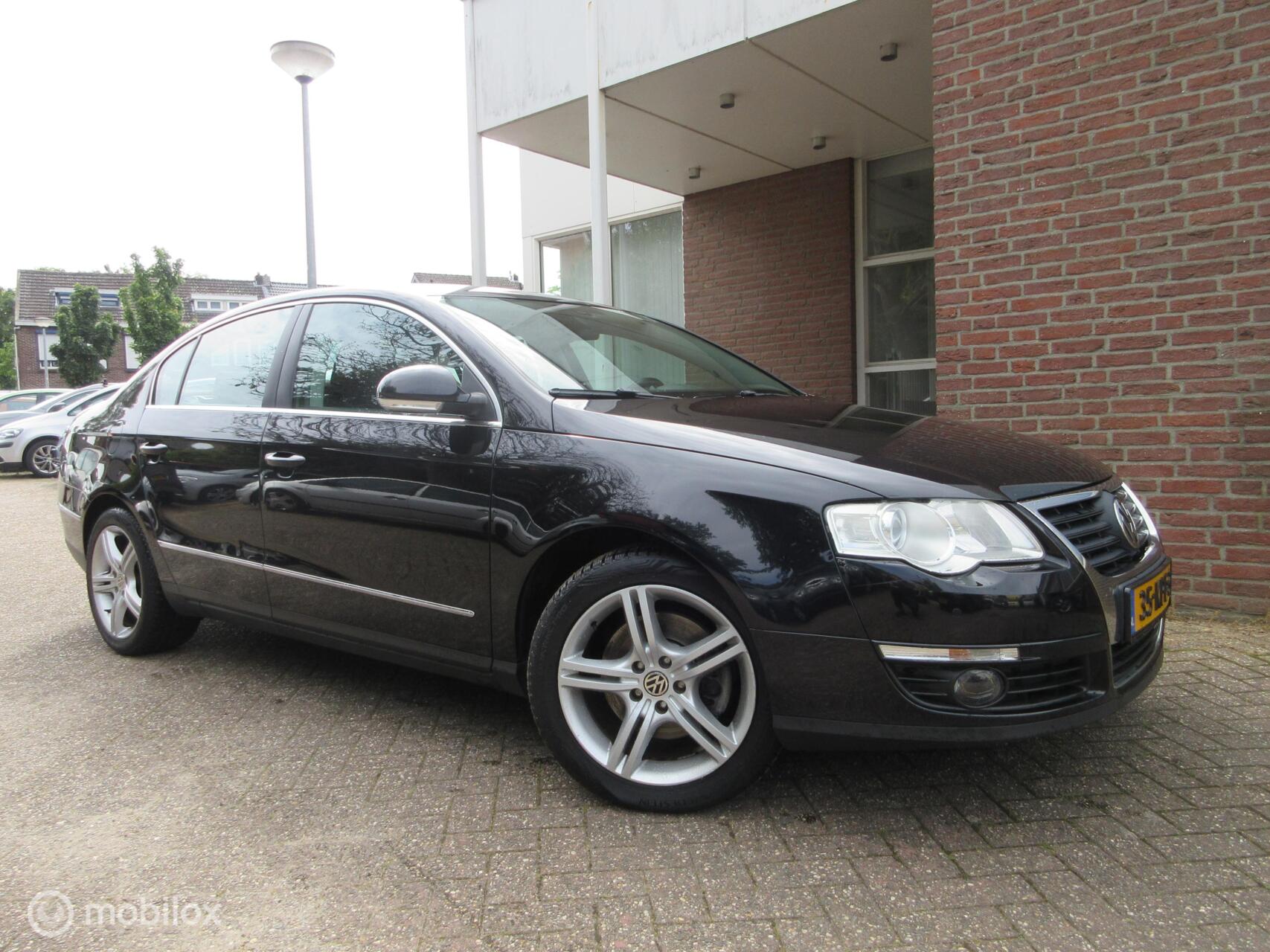 Volkswagen Passat 1.4 TSI Comfortline BlueMotion 295106Km NAP 2010 - voorkant