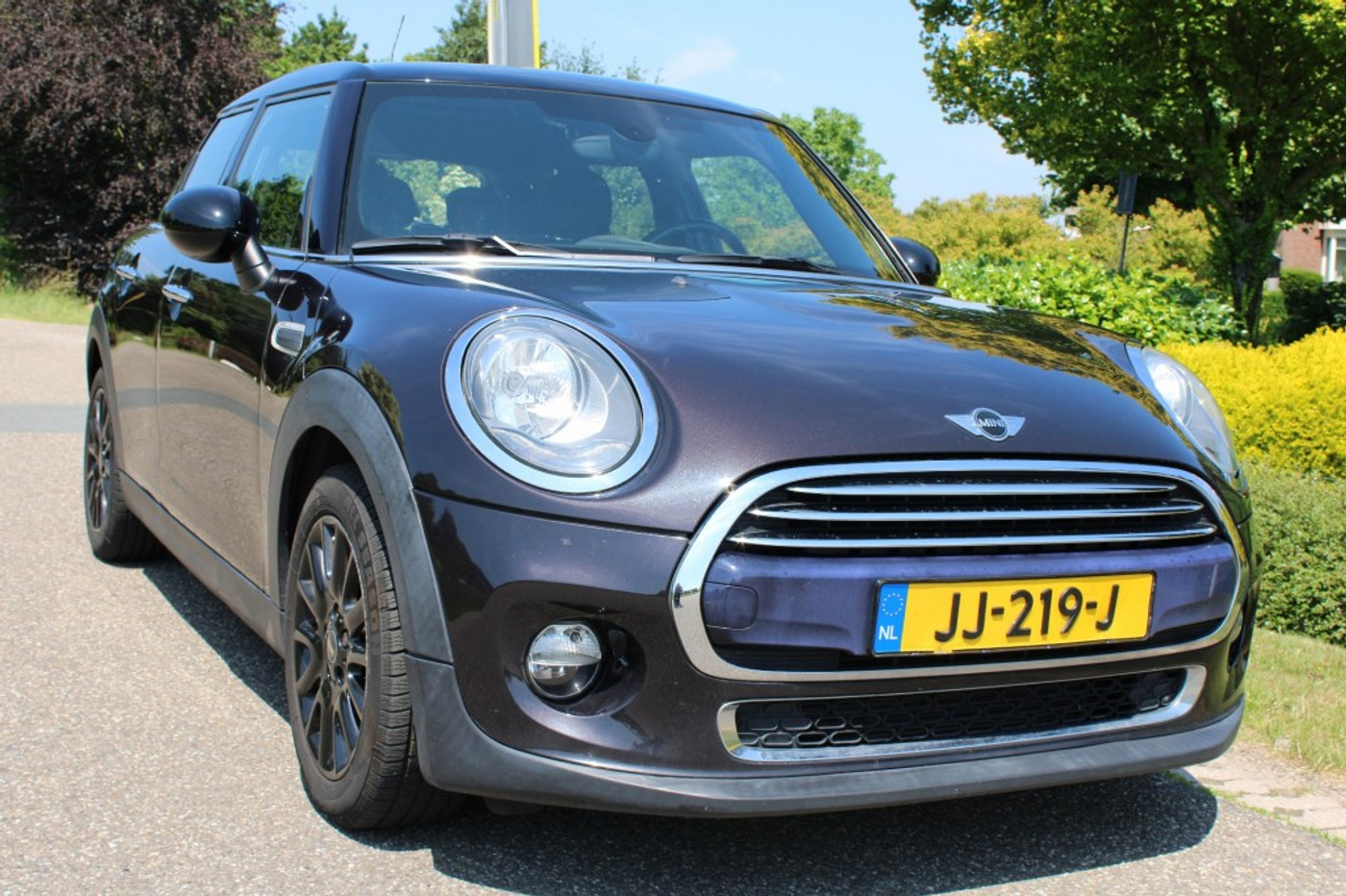 Foto van MINI COOPER