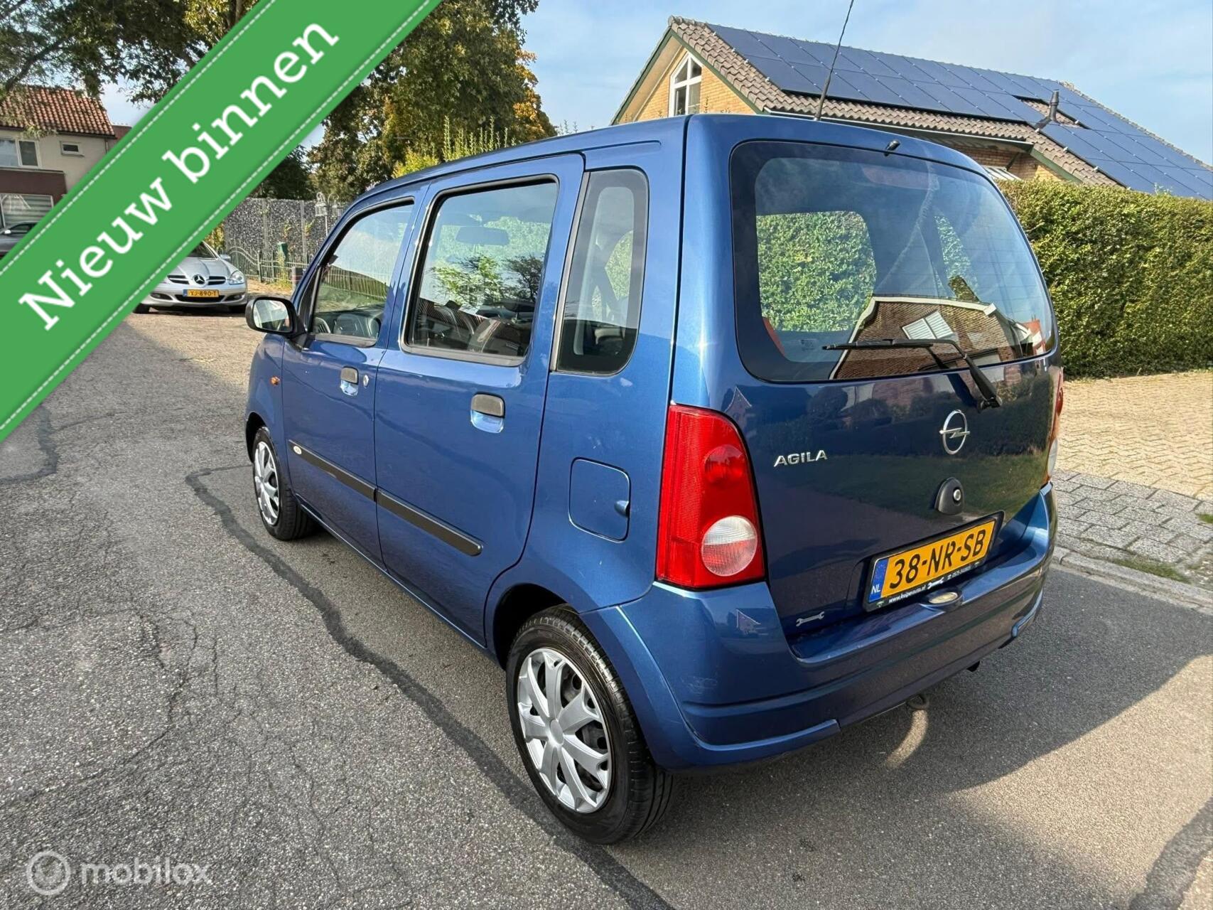 Foto van Opel Agila