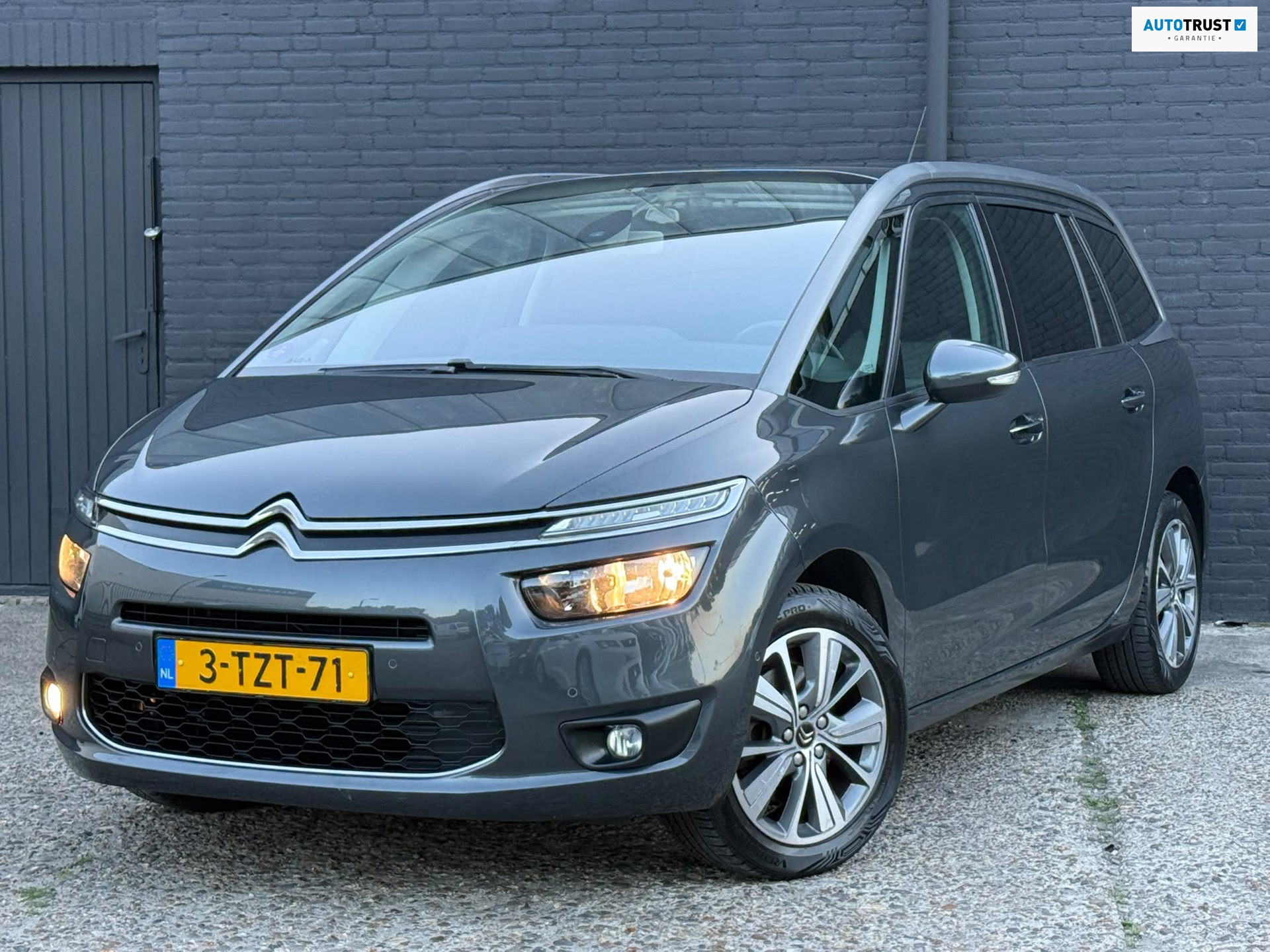 Citroen C4 Picasso 1.6 THP Intensive CAMERA | PDC | TREKHAAK | CRUISE | NWE APK 2014 - voorkant