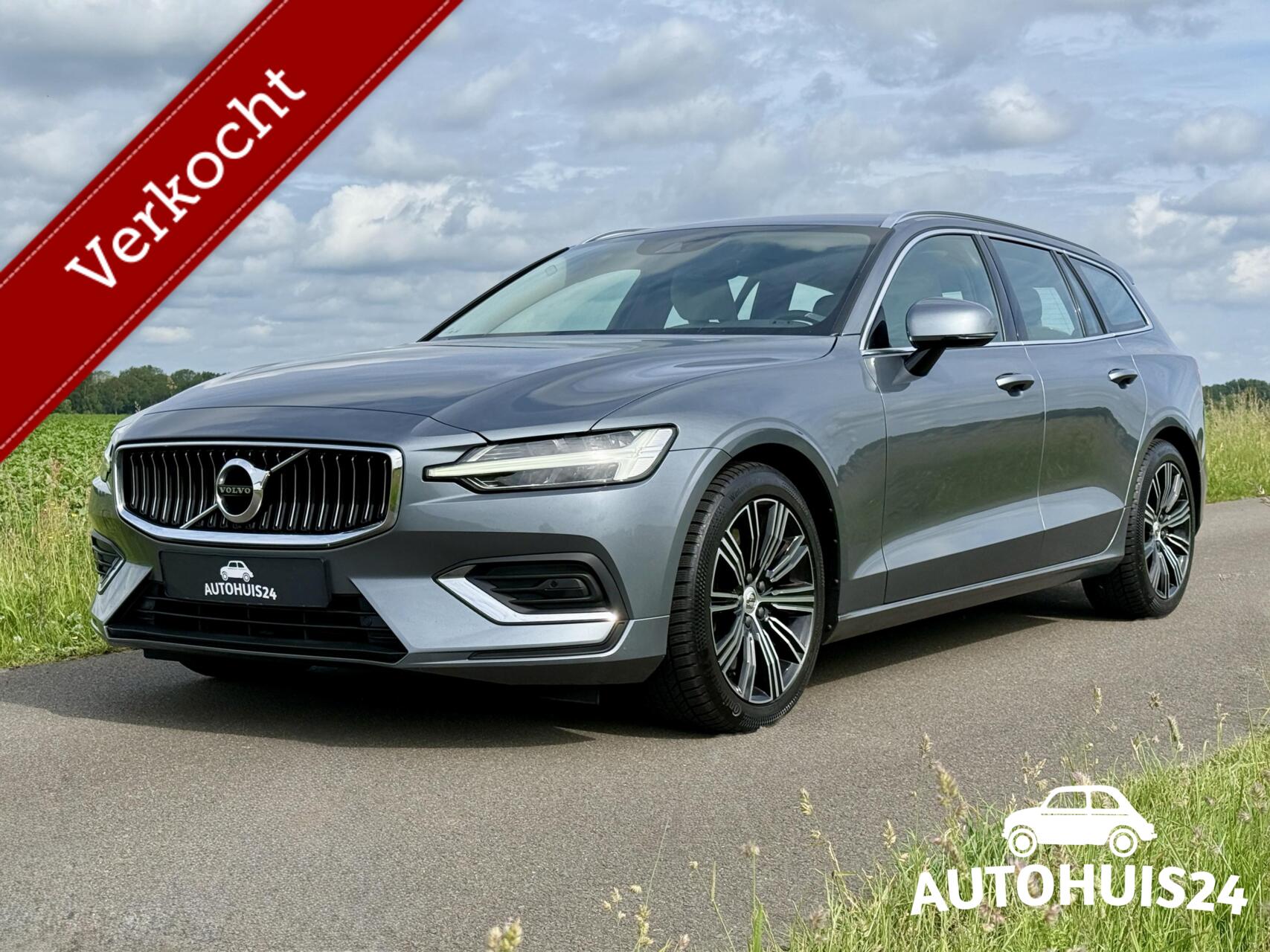 Volvo V60 2.0 T5 Inscription 250pk HUD|LEDER|NL-AUTO|18" 2019 - voorkant